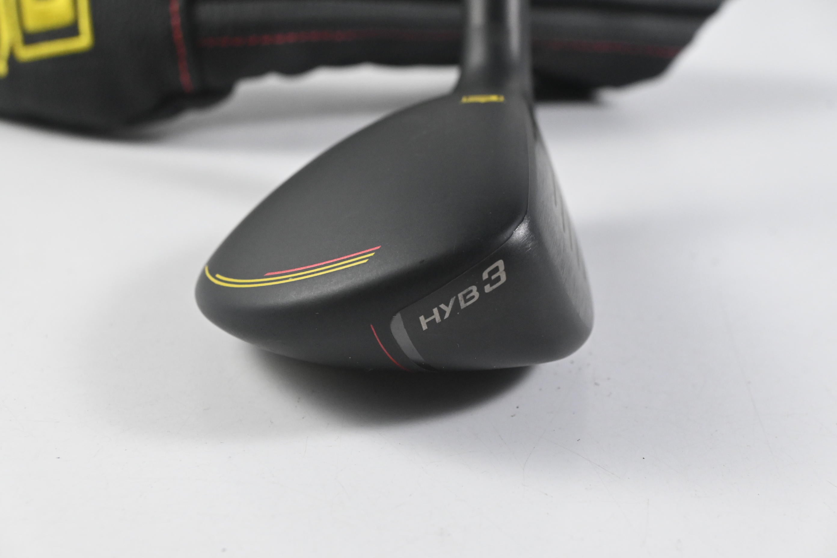 Cobra King Speedzone #3 Hybrid / 19 Degree / Regular Flex UST Recoil ESX 480