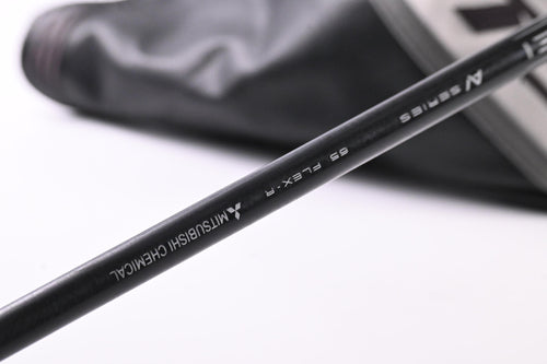 Titleist TSR2 #3 Wood / 16.5 Degree / Regular Flex Tensei AV Blue 65 Shaft