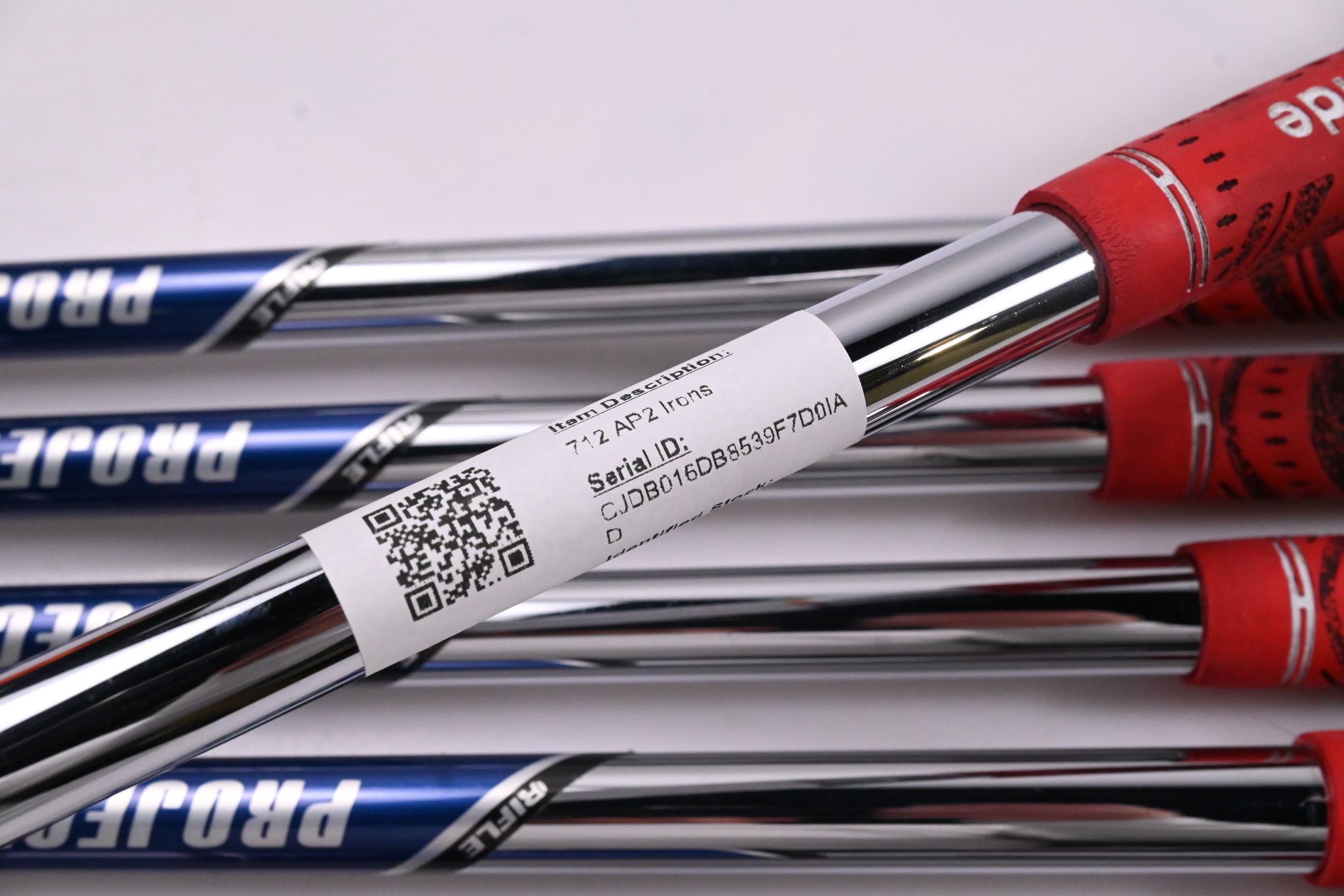 Titleist 712 AP2 Irons / 5-PW / Regular Flex Project X Shafts