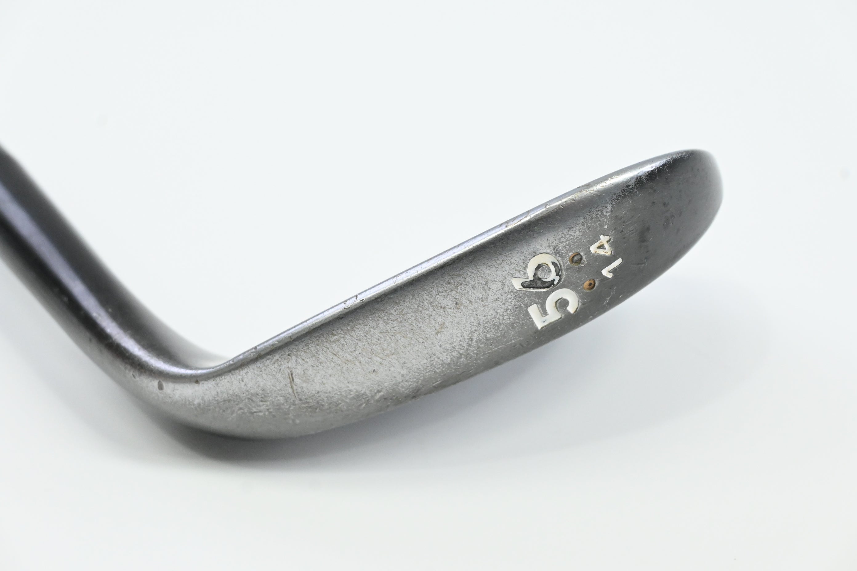 Left Hand Cleveland 588 RTX Sand Wedge / 56 Degree / Wedge Flex Dynamic Gold