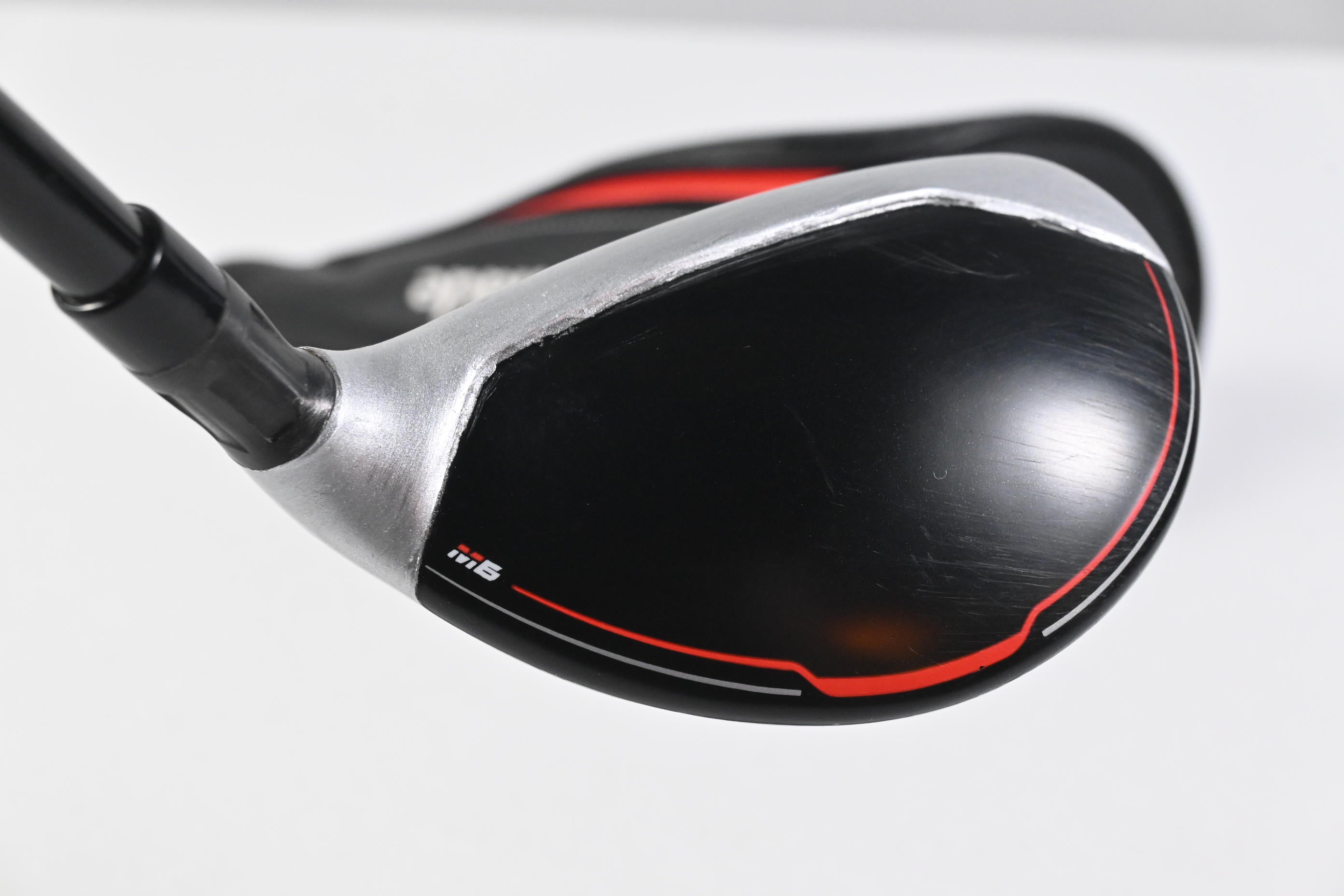 Taylormade M6 #4 Hybrid / 22 Degree / Regular Flex Fujikura Atmos Red 6 Shaft