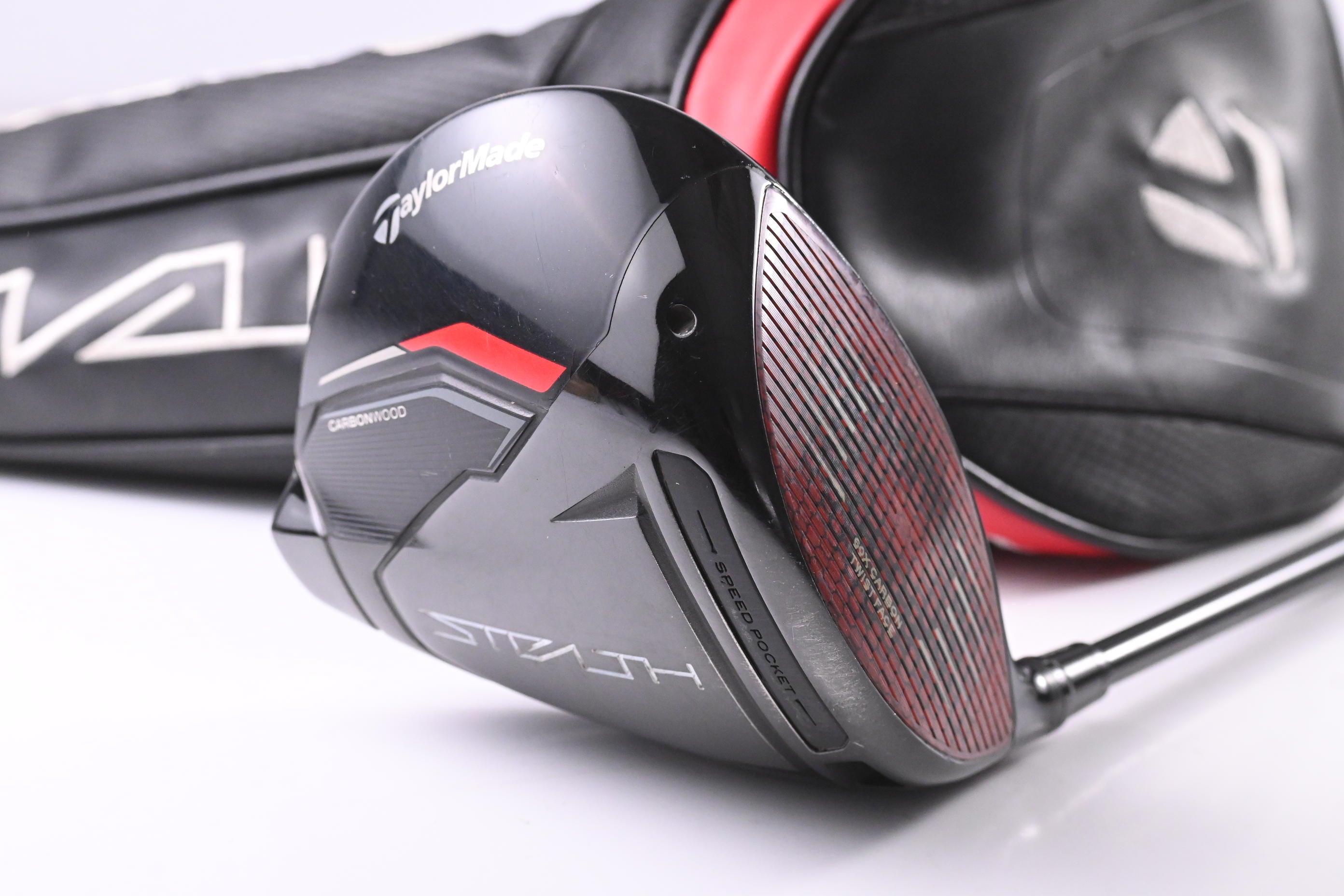 Taylormade Stealth HD Driver / 10.5 Degree / X-Flex Mitsubishi Kai'li Black 70