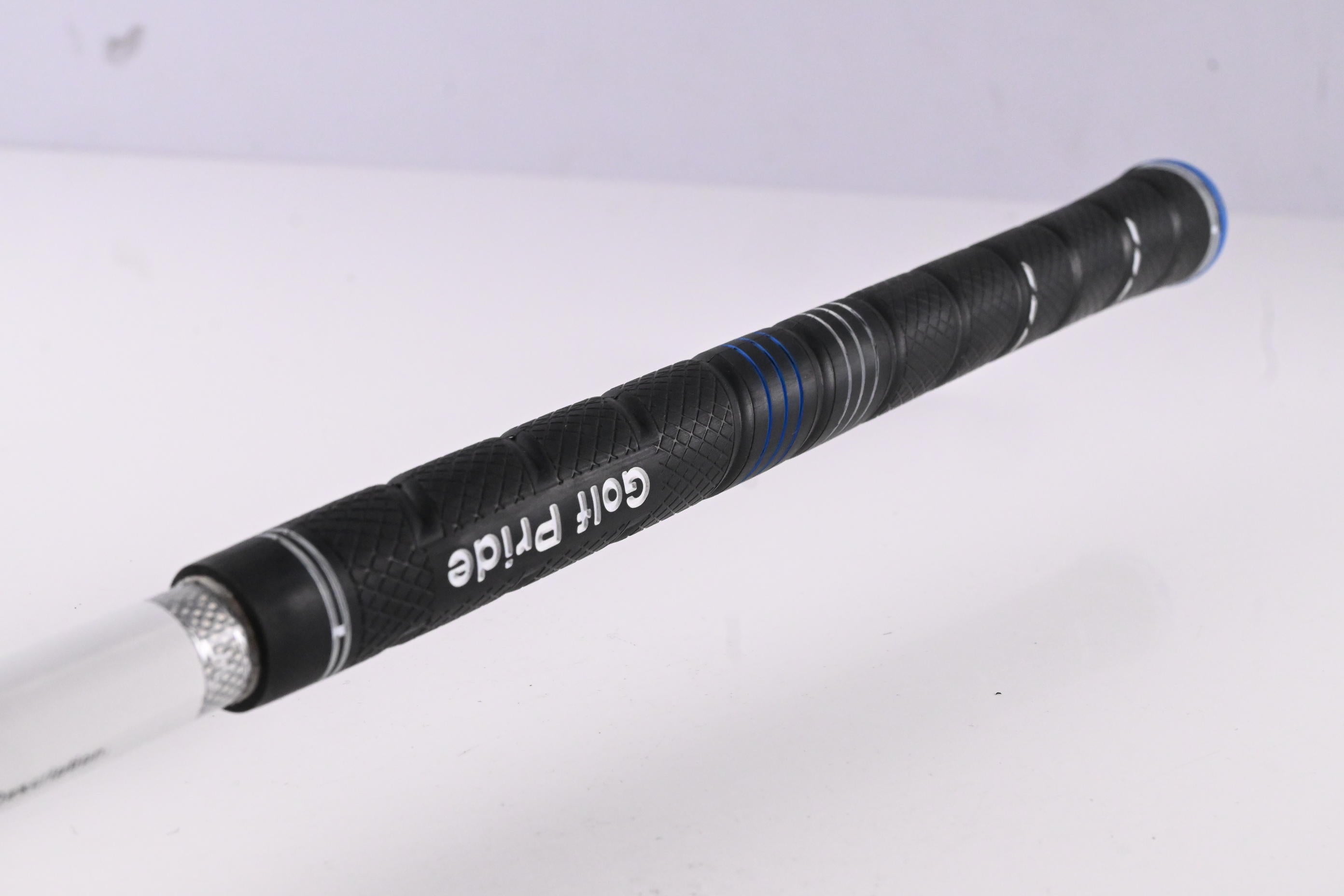 Titleist TSR2 #3 Wood / 15 Degree / Regular Flex Tensei AV Blue 65 Shaft