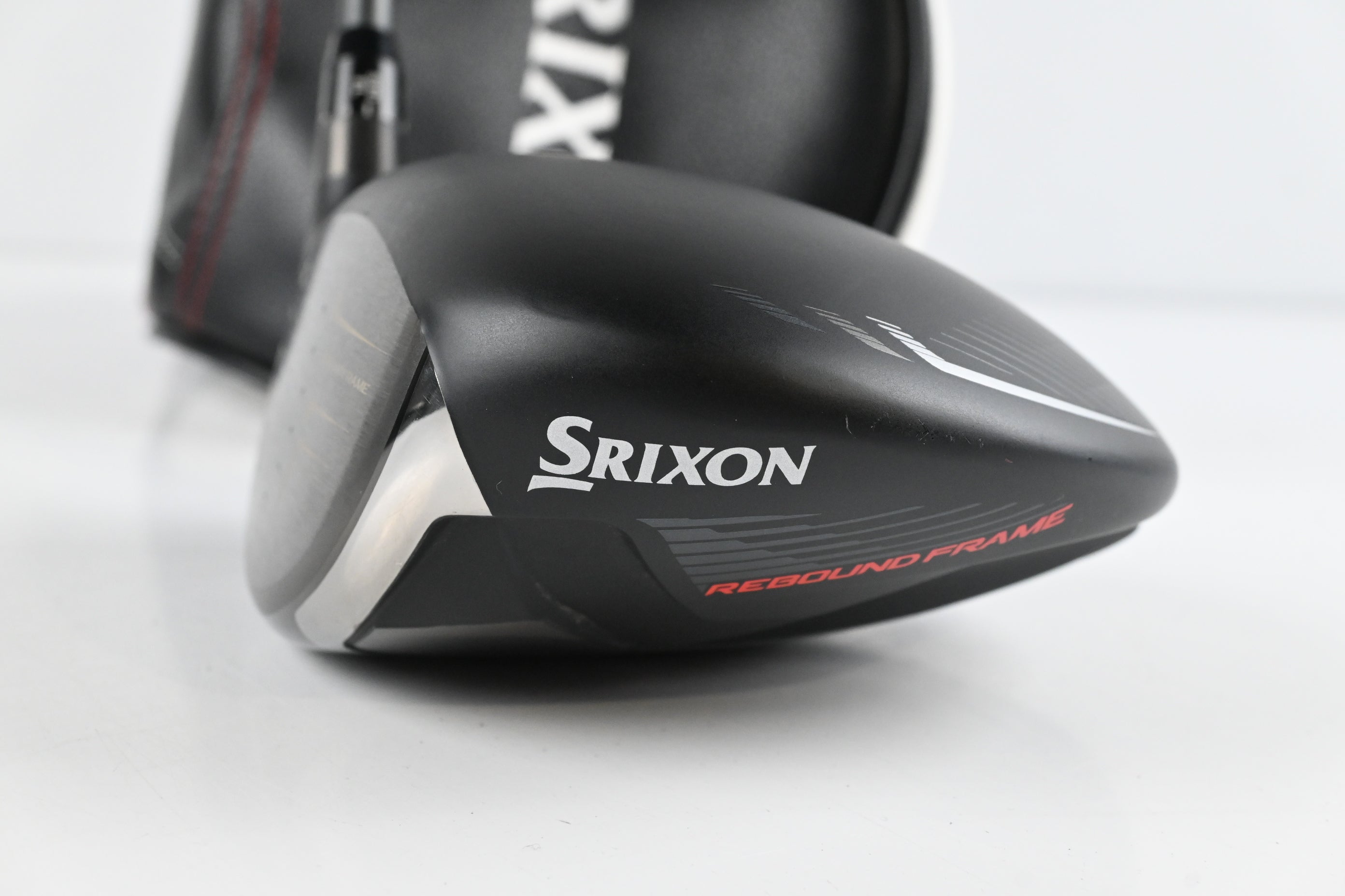 Left Hand Srixon ZX5 MK II Driver / 10.5 Degree / Stiff Flex HZRDUS Smoke Black