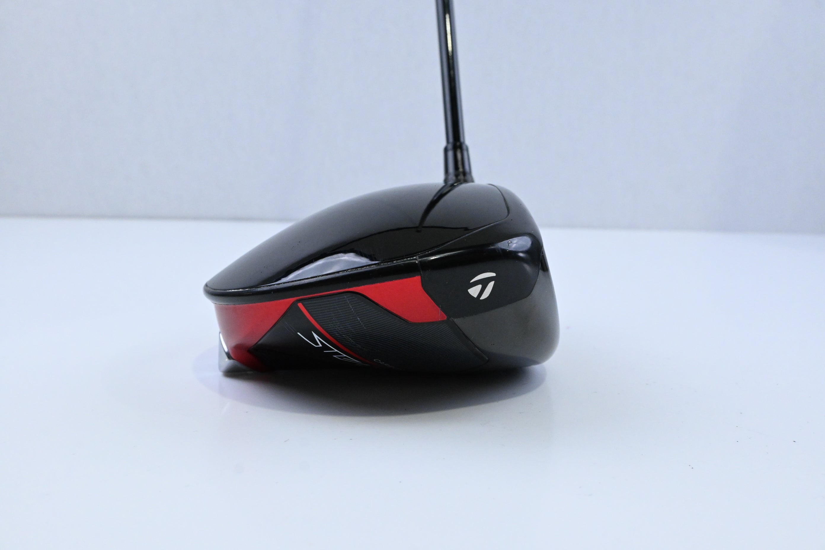 Taylormade Stealth 2 Plus Driver / 10.5 Degree / Regular Flex Kai'li Red 60 Shaft