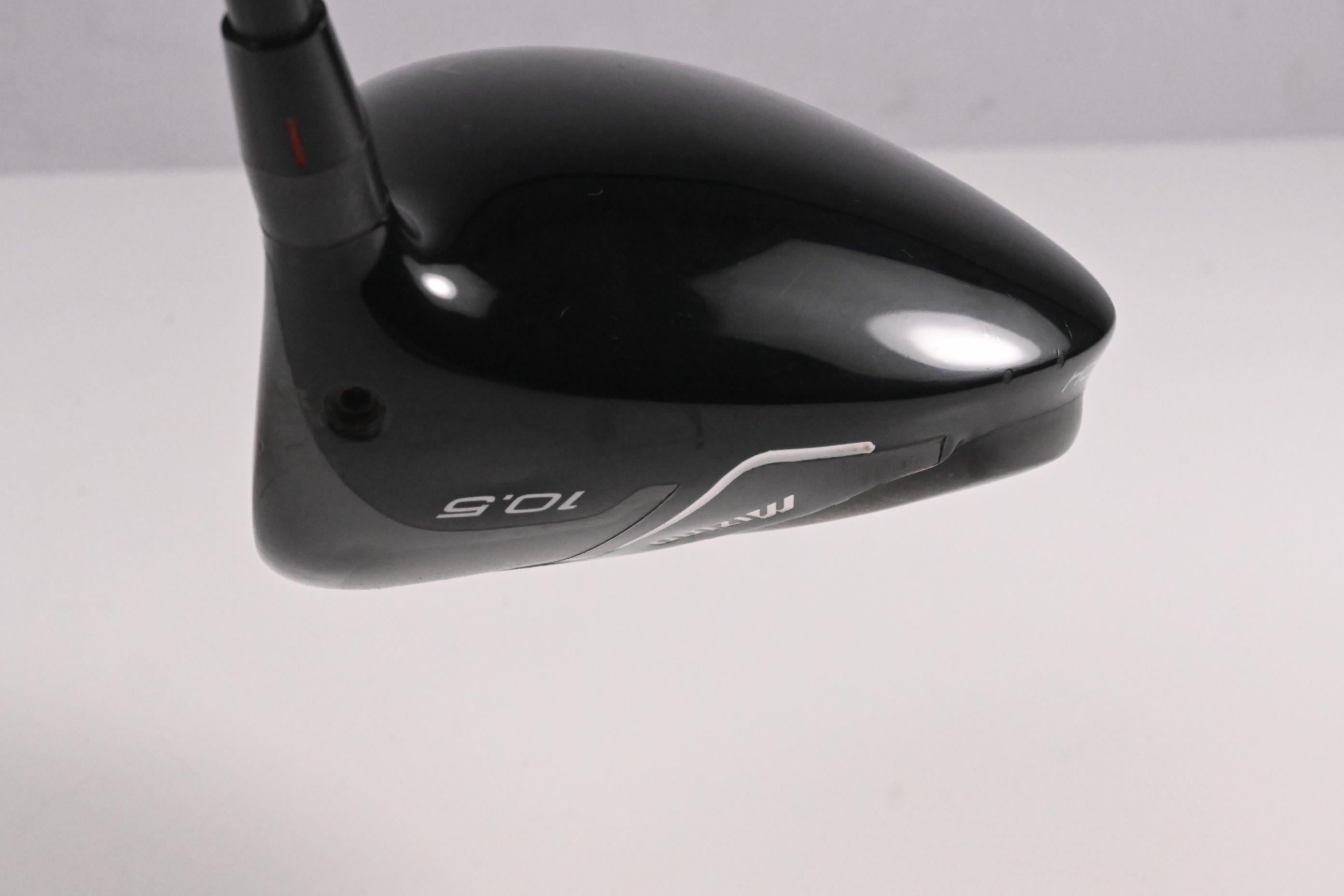 Mizuno JPX 825 Driver / 10.5 Degree / Regular Flex Fujikura Orochi 55 Shaft