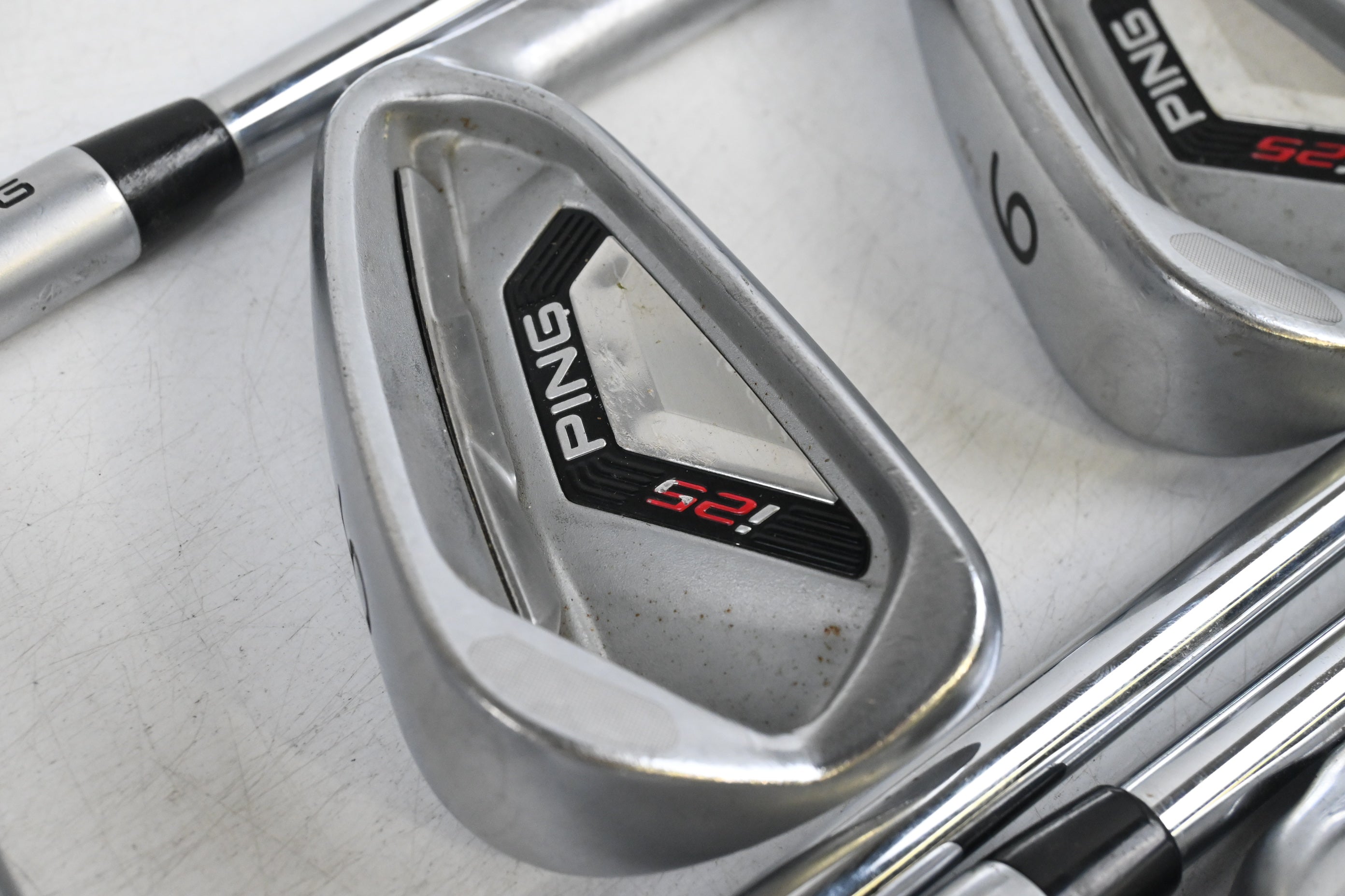 Ping i25 Irons / 4-PW / Red Dot / Stiff Flex Ping CFS Shafts