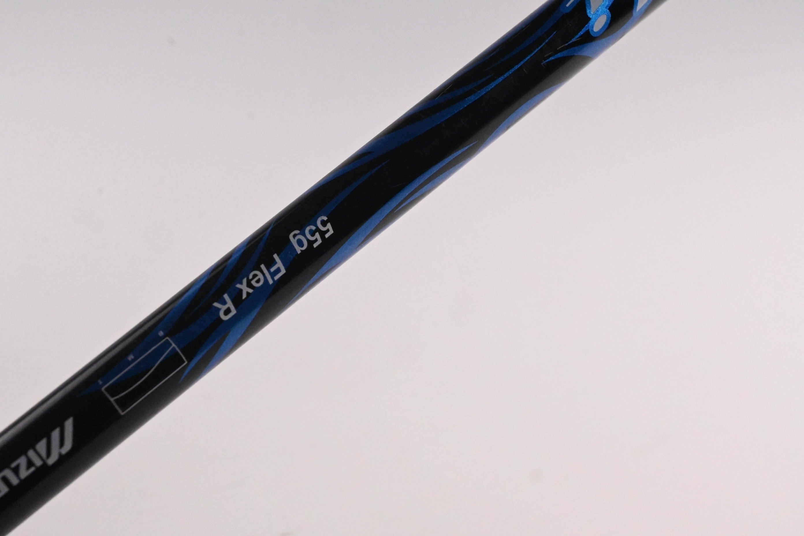 Mizuno JPX 825 Driver / 10.5 Degree / Regular Flex Fujikura Orochi 55 Shaft