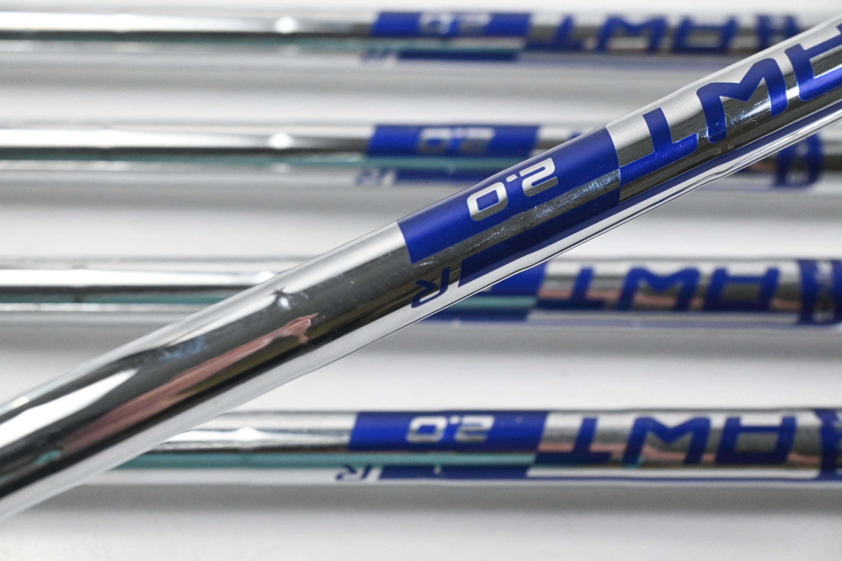 Ping G Series Irons / 6-PW / Blue Dot / Regular Flex Ping AWT 2.0 Steel Shafts
