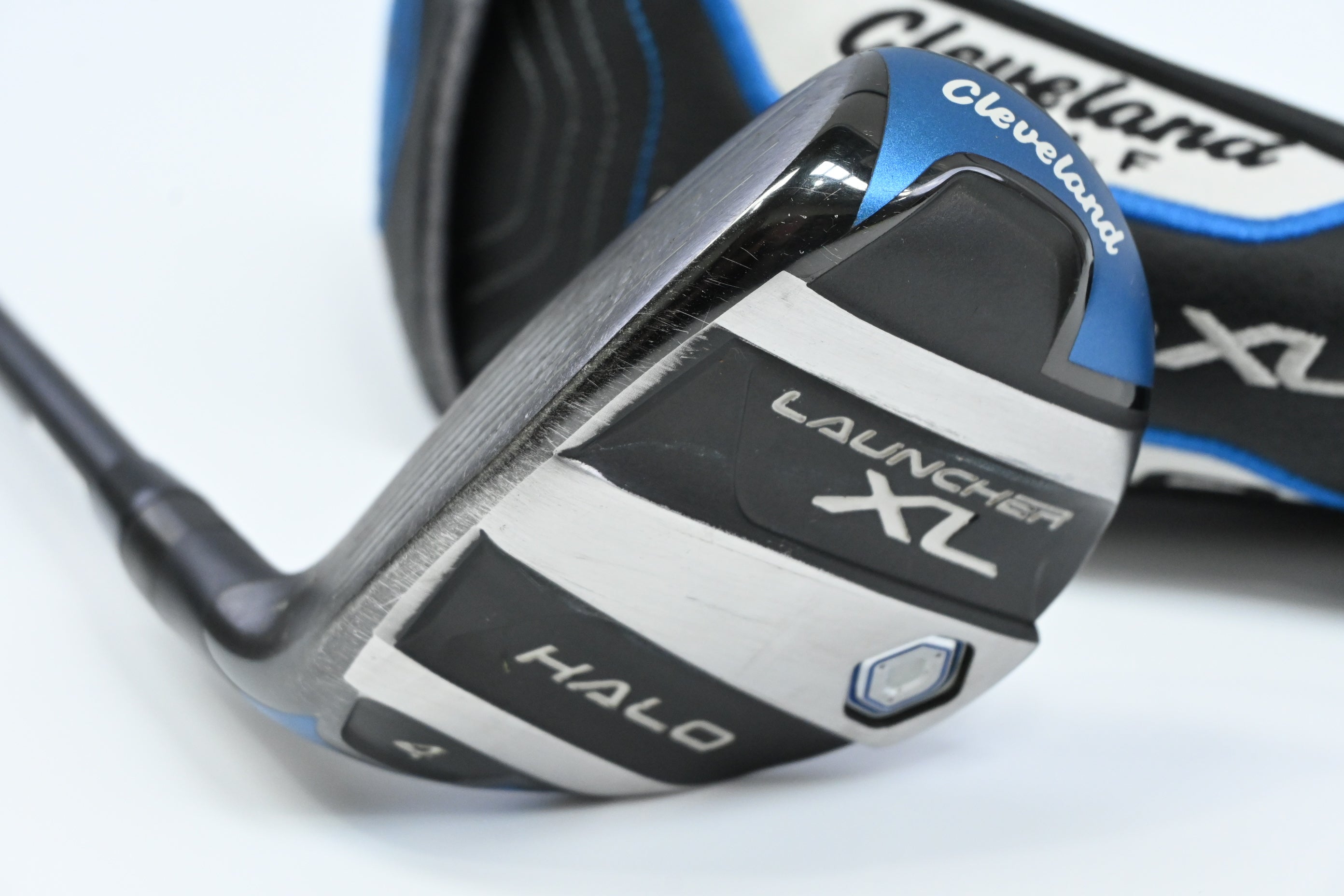 Left Hand Cleveland Launcher XL Halo #4 Hybrid / 21 Degree / Regular Flex Cypher