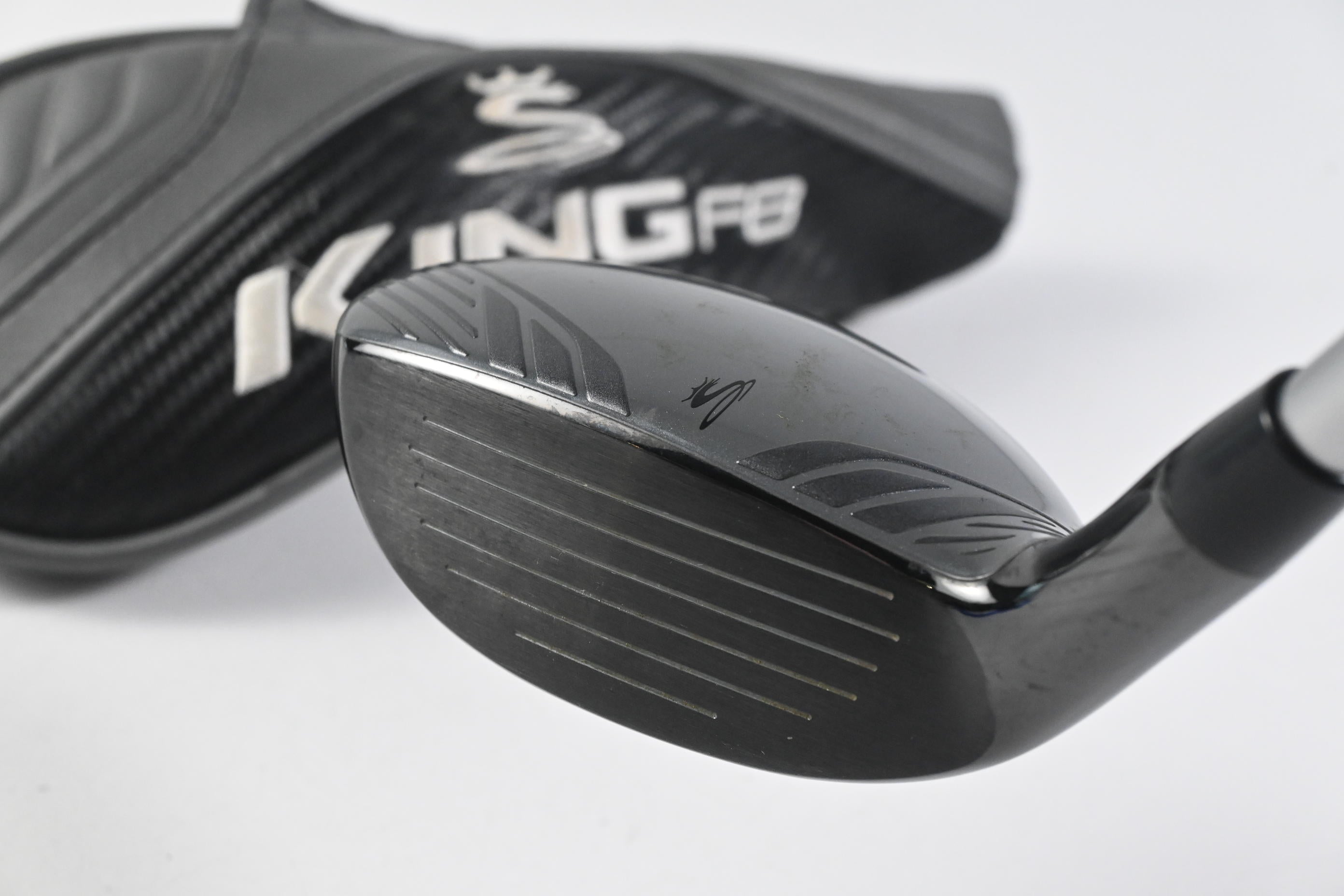 Cobra King F8 #4 Hybrid / 22 Degree / Regular Flex Aldila Rogue Pro 75 Shaft
