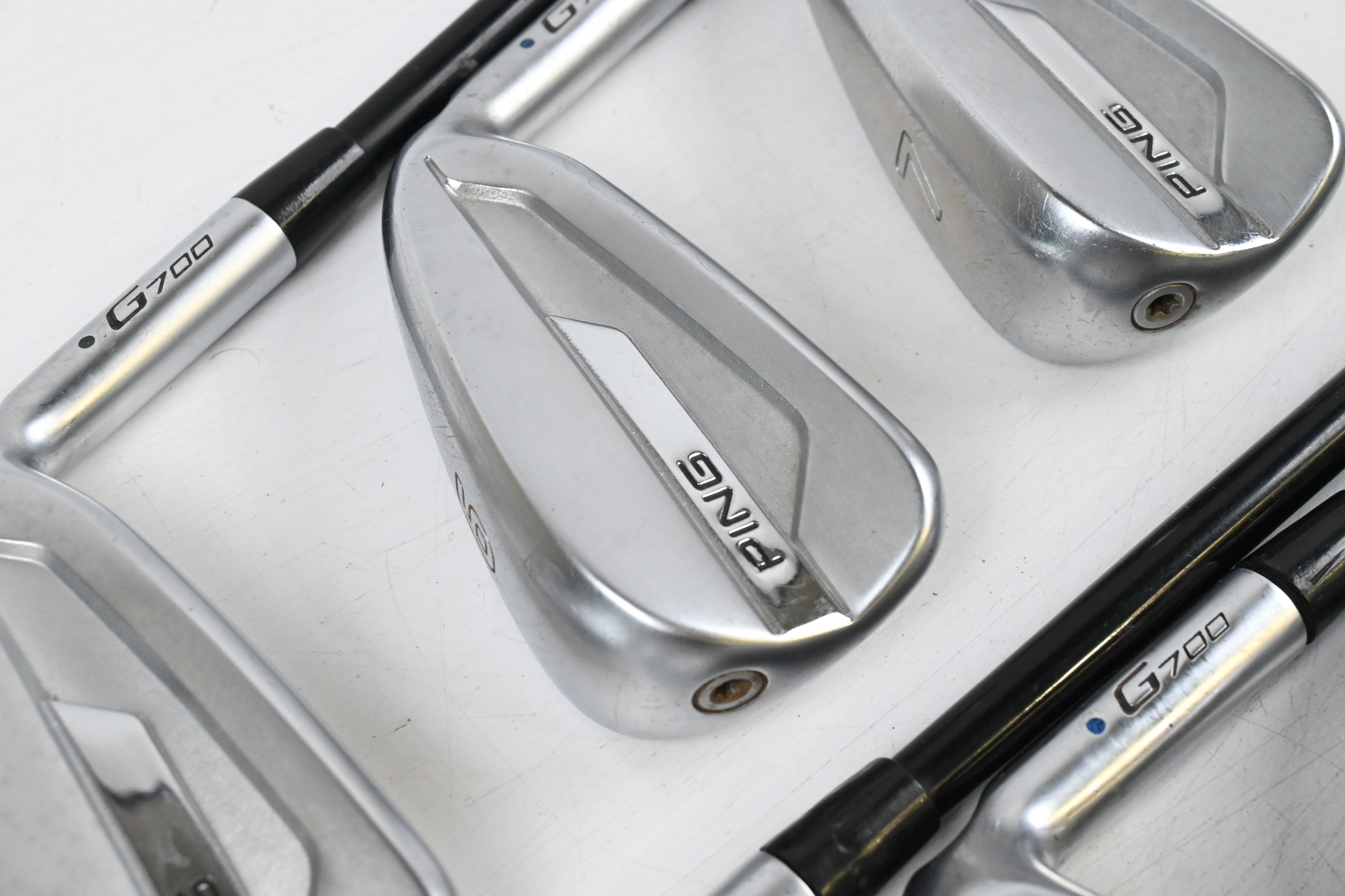 Ping G700 Irons / 5-PW / Blue Dot / Regular Flex Ping Alta CB AWT Shafts