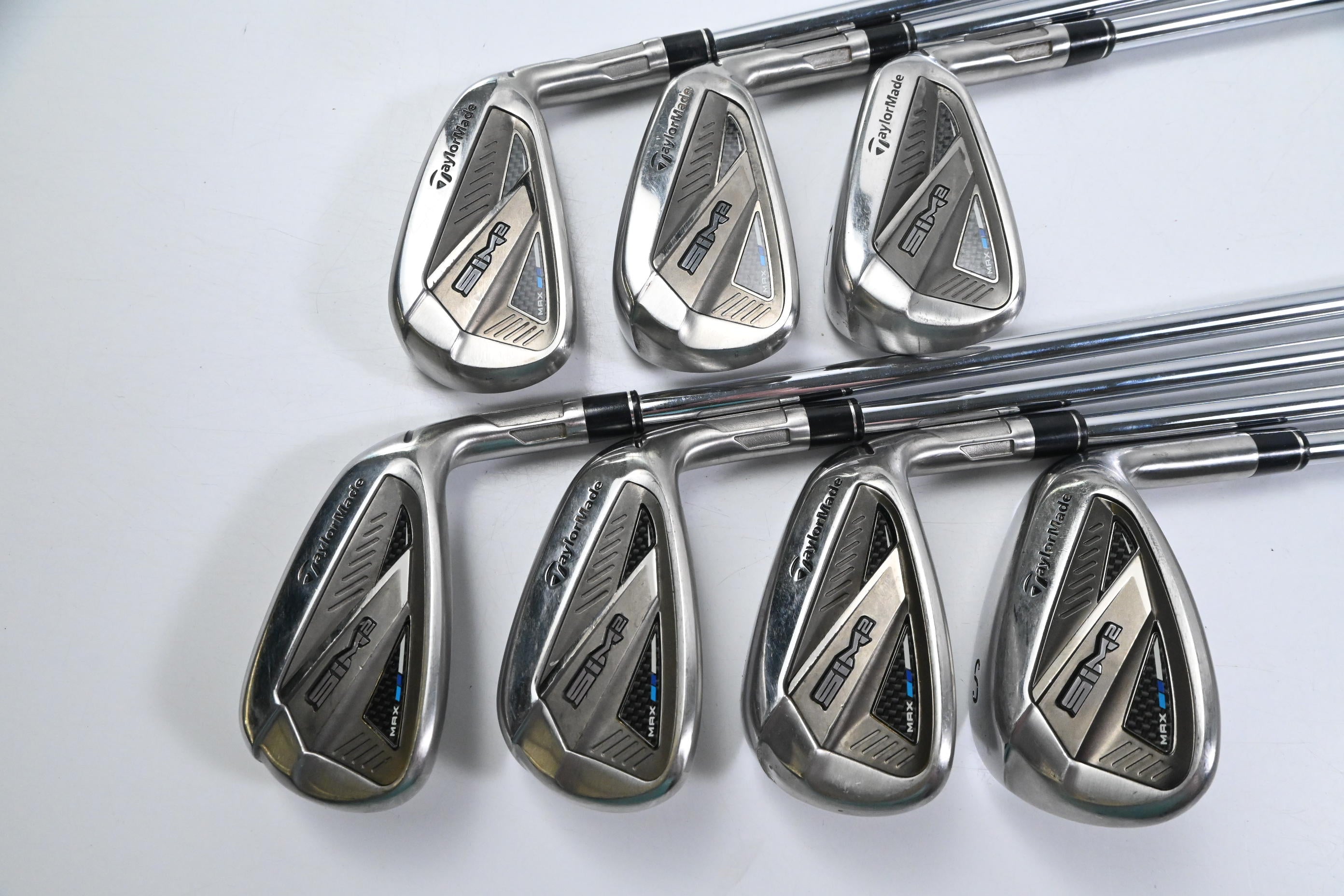Taylormade SIM2 Max Irons / 5-PW+SW / Regular Flex KBS MAX MT 85 Shafts
