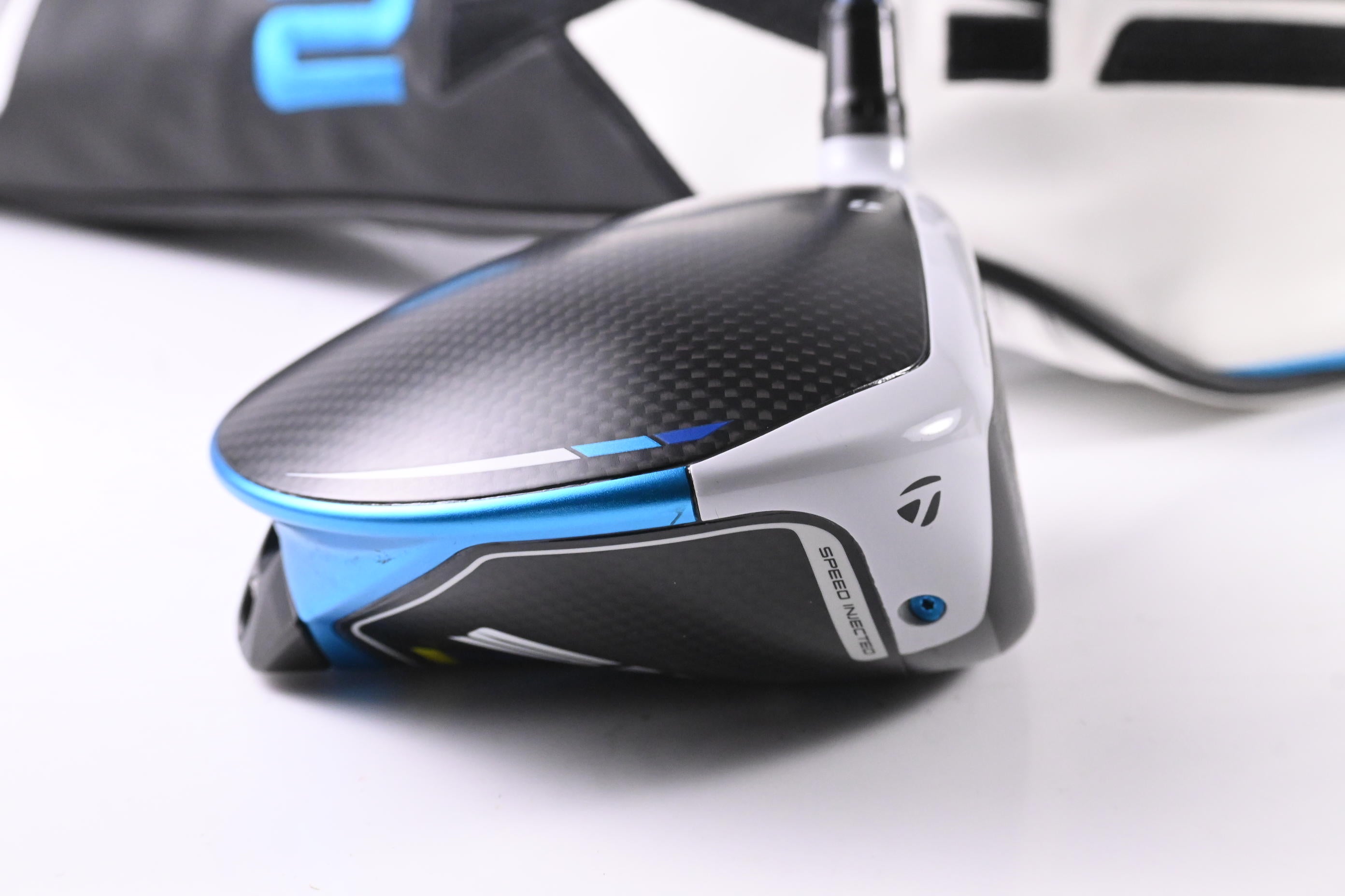 Taylormade SIM2 Max Driver / 9 Degree / Stiff Flex Fujikura Ventus Blue 5 Shaft