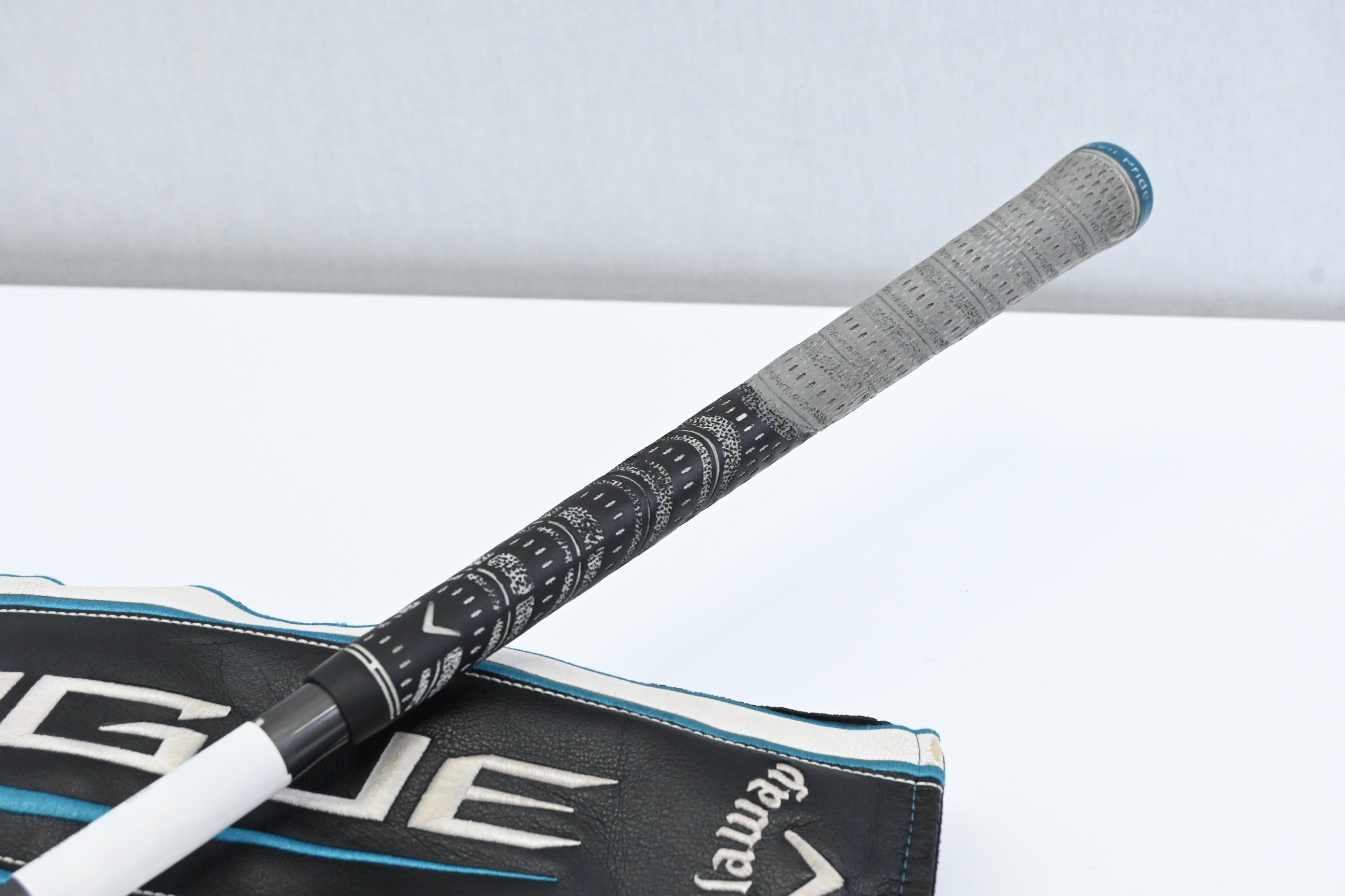 Callaway Rogue Driver / 9 Degree / Regular Flex Aldila Synergy 50 Shaft