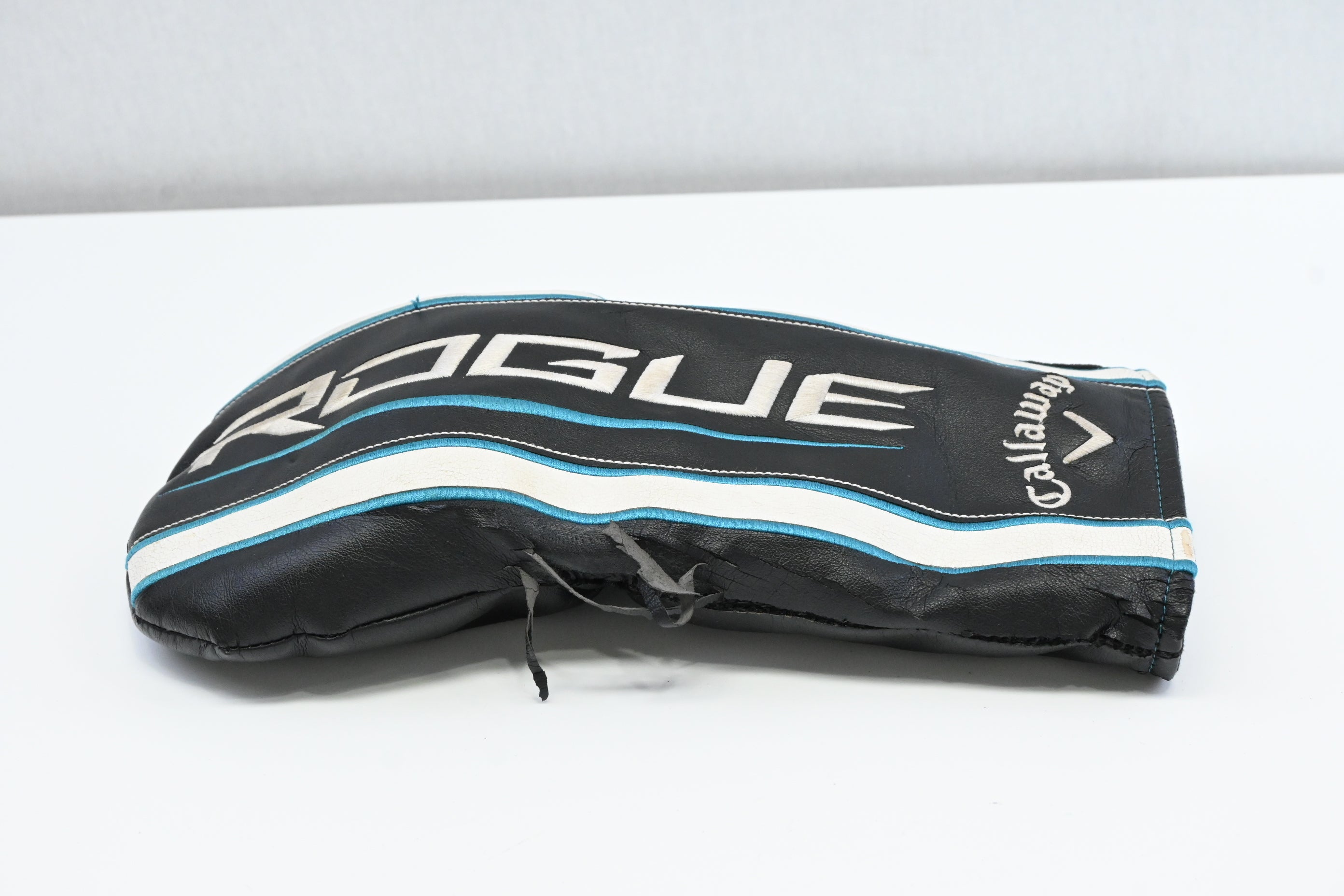 Callaway Rogue Driver / 9 Degree / Regular Flex Aldila Synergy 50 Shaft