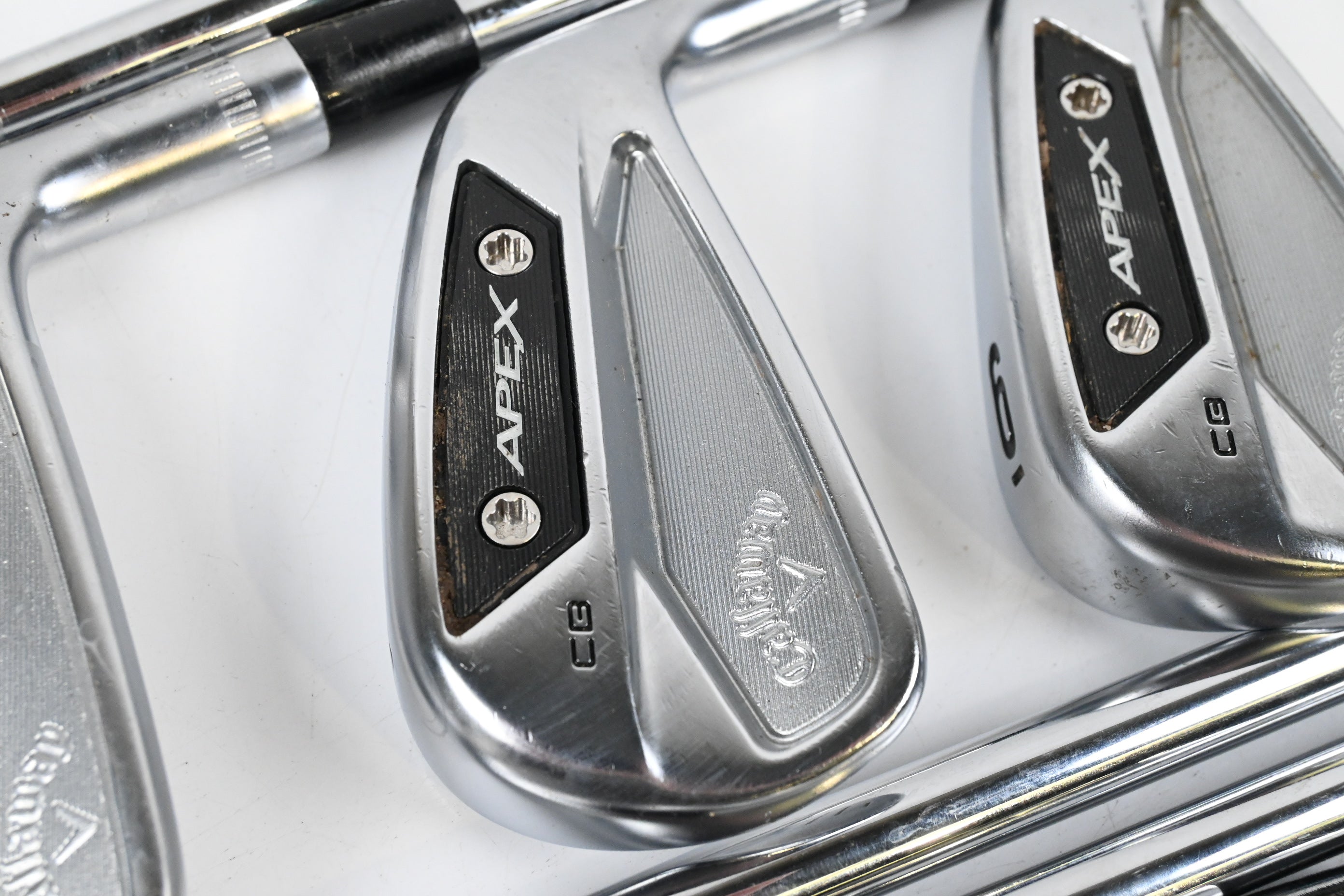 Callaway Apex CB 24 Irons / 3-PW / Stiff Flex Dynamic Gold 105 S300 Shafts