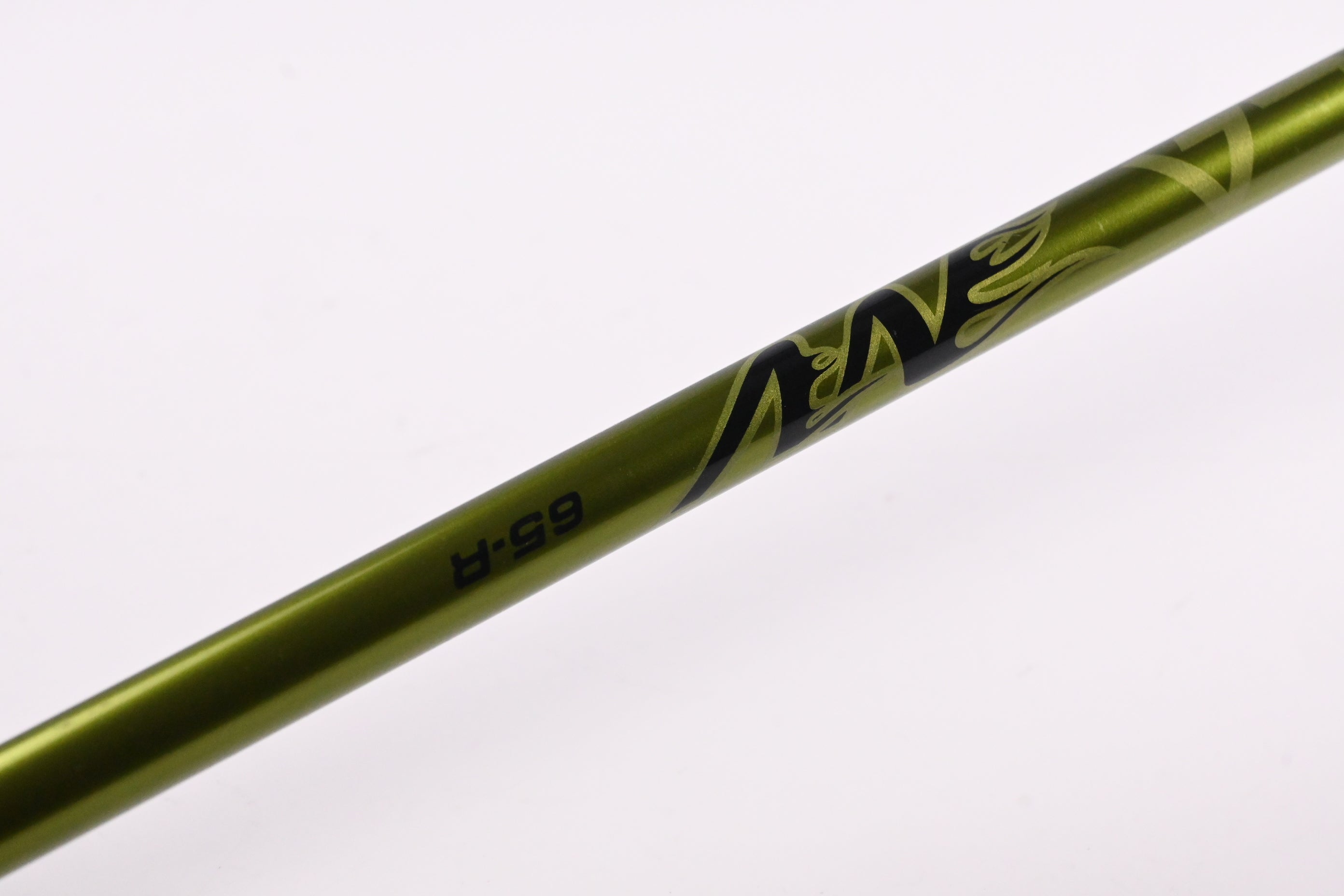Bridgestone J33R Driver / 10.5 Degree / Regular Flex Aldila NV Green 65 Shaft