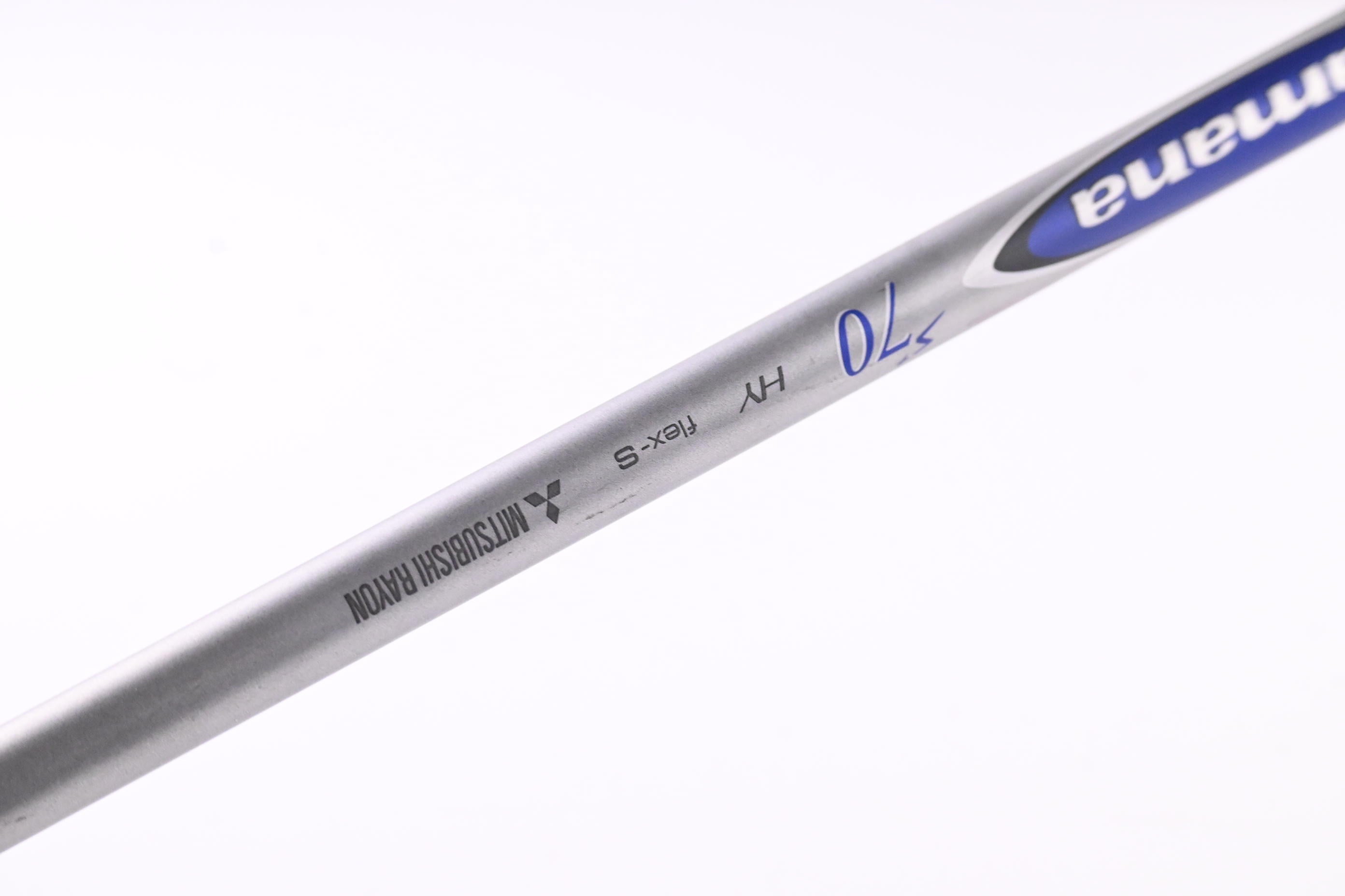 Titleist 915H #3 Hybrid / 19 Degree / Stiff Flex Diamana S+ Blue 70 Shaft