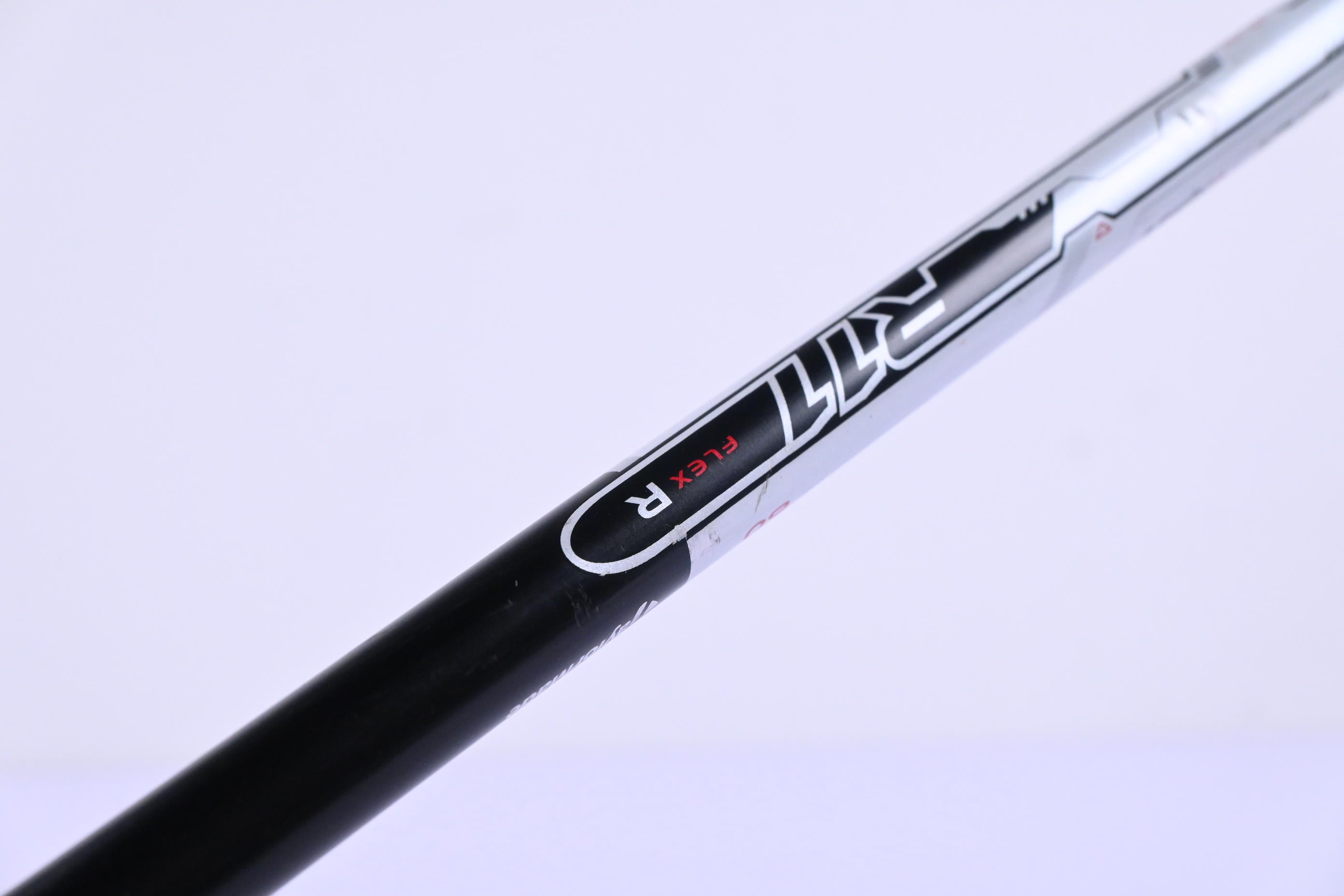 Taylormade R11 Driver / 10.5 Degree / Regular Flex Fujikura R11 Blur 60 Shaft