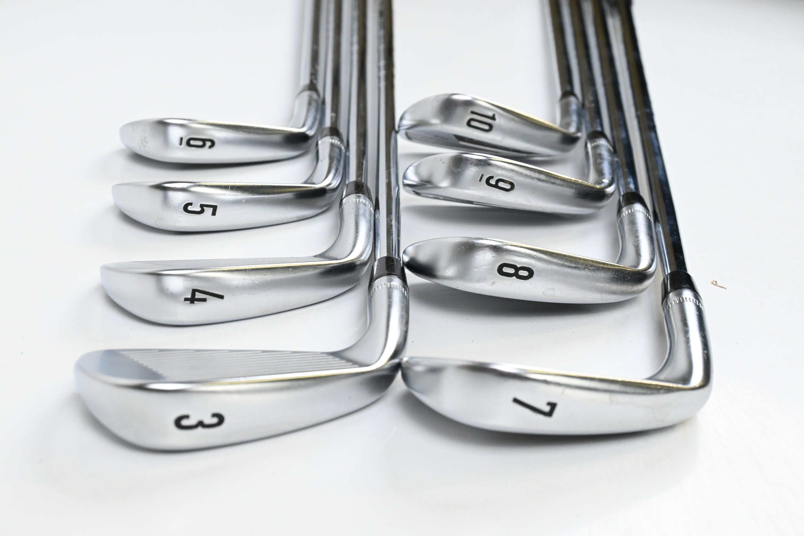 Callaway Apex CB 24 Irons / 3-PW / Stiff Flex Dynamic Gold 105 S300 Shafts