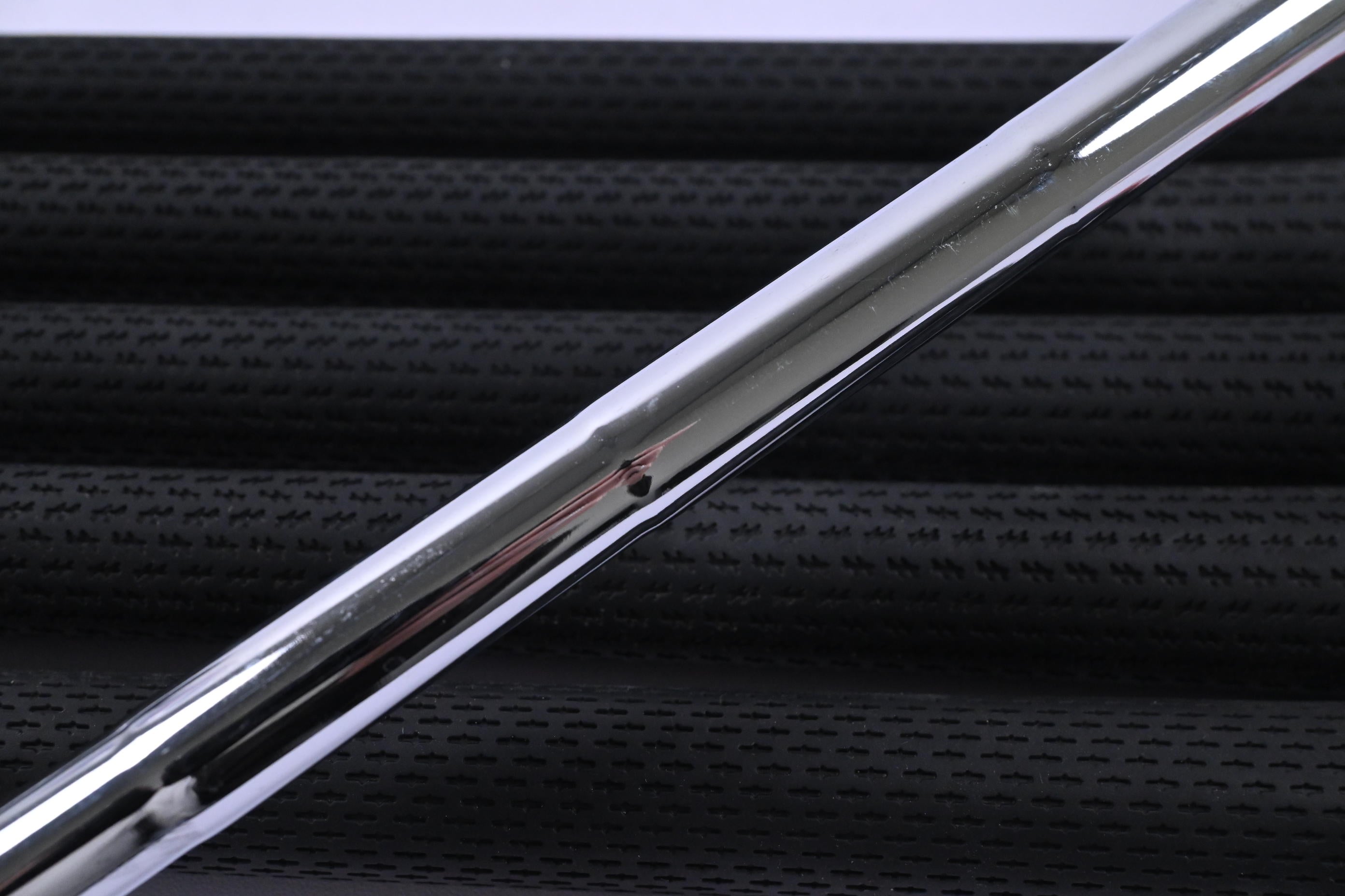Taylormade Stealth Irons / 5-PW / Stiff Flex Dynamic Gold 120 S300 Shafts