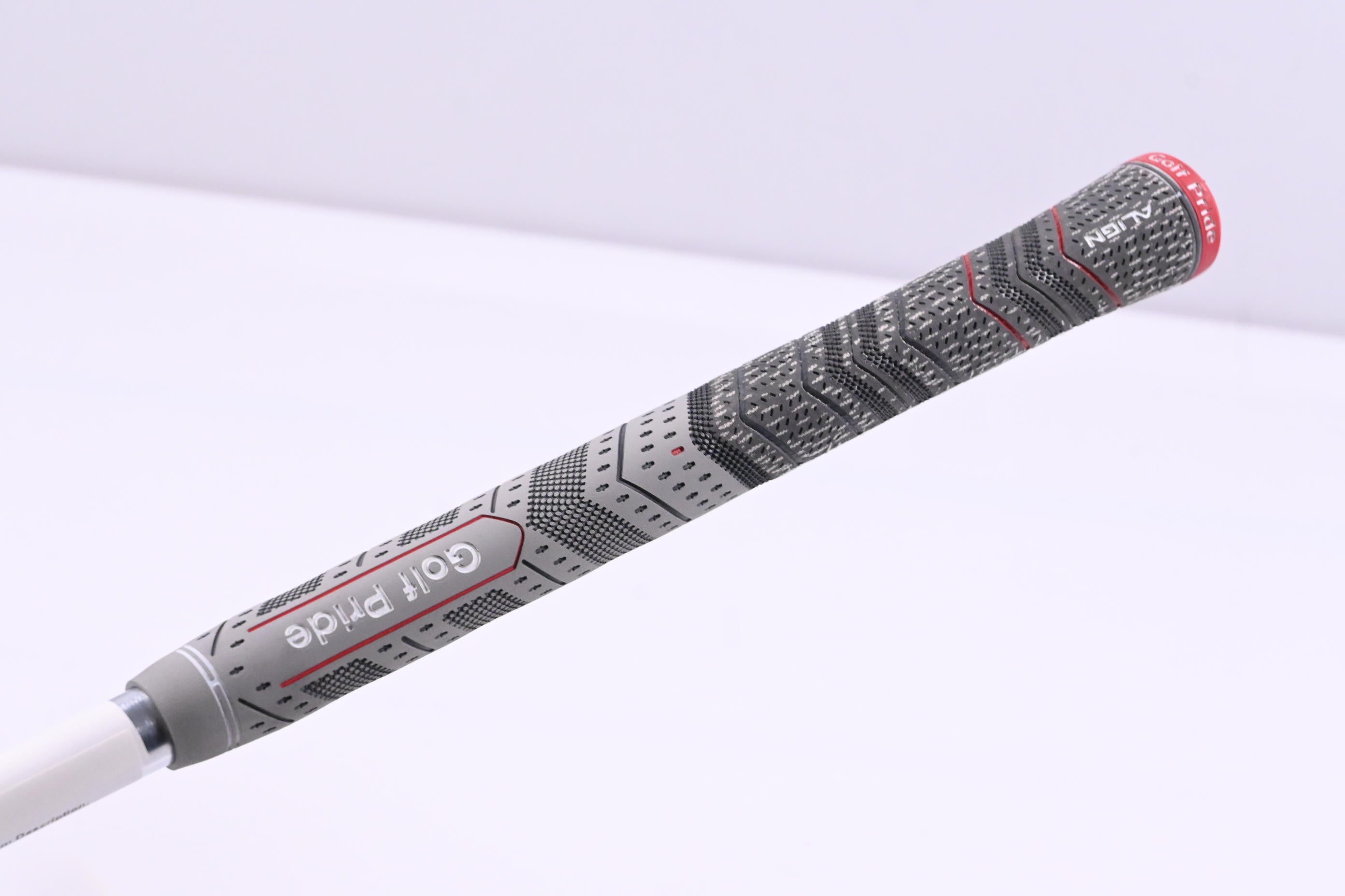 Titleist U505 #3 Iron / 20 Degree / X-Flex Project X LS 125 Shaft