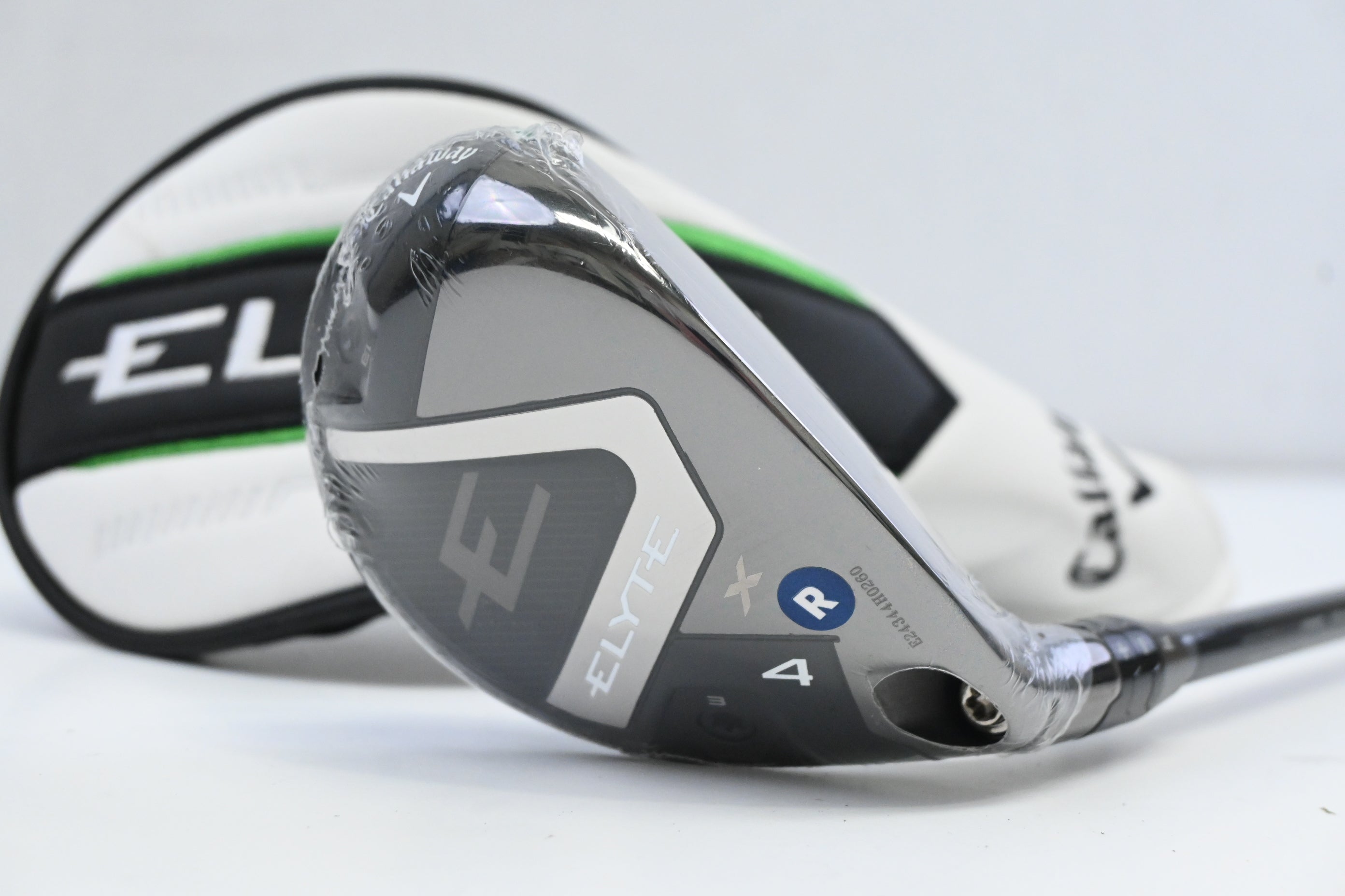 Callaway Elyte X #4 Hybrid / 21 Degree / Regular Flex Denali Charcoal 60 Shaft