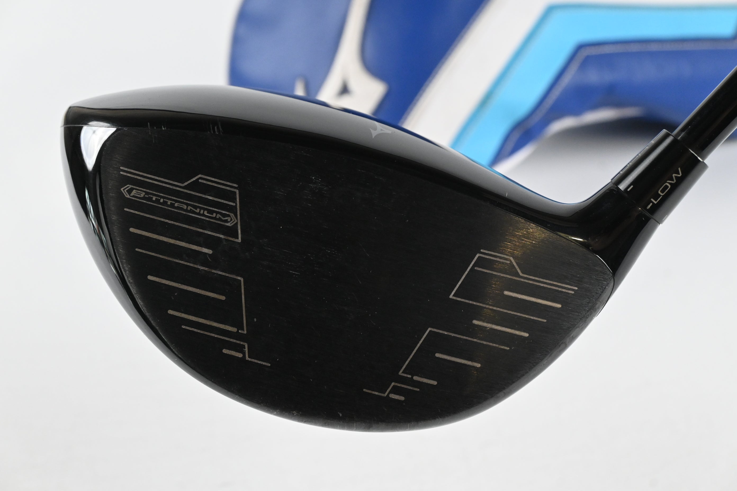 Mizuno ST-Max 230 Driver / 10.5 Degree / Stiff Flex HZRDUS Smoke Black RDX 60