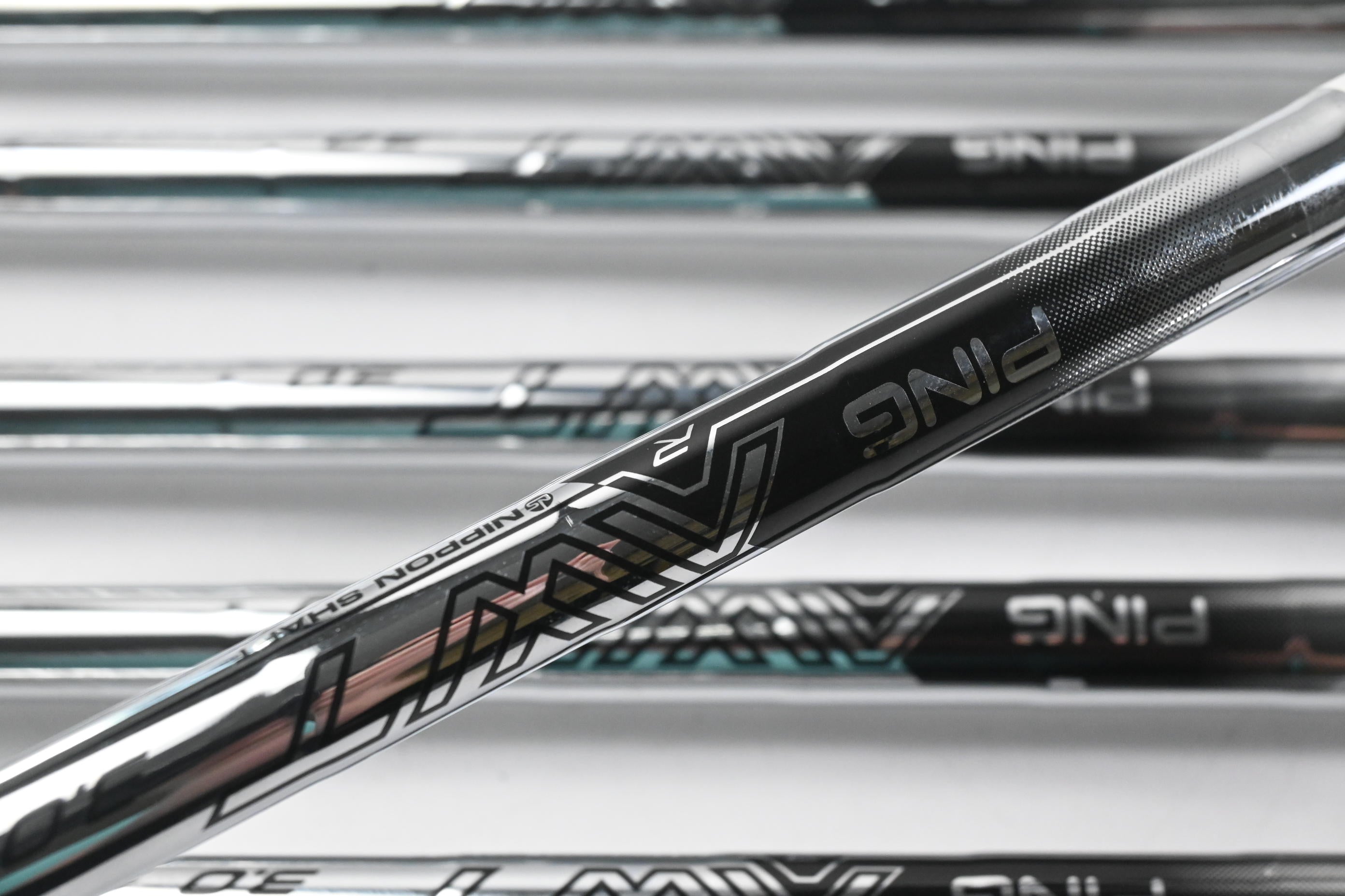 Ping G440 Irons / 5-PW / Blue Dot / Regular Flex Ping AWT 3.0 Shafts