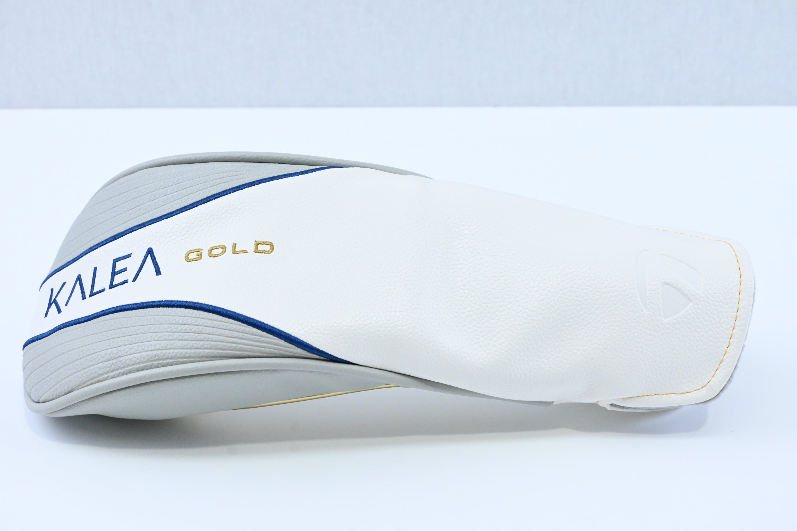 Ladies Taylormade Kalea Gold #5 Wood / 20 Degree / Ladies Flex Kalea Gold 40