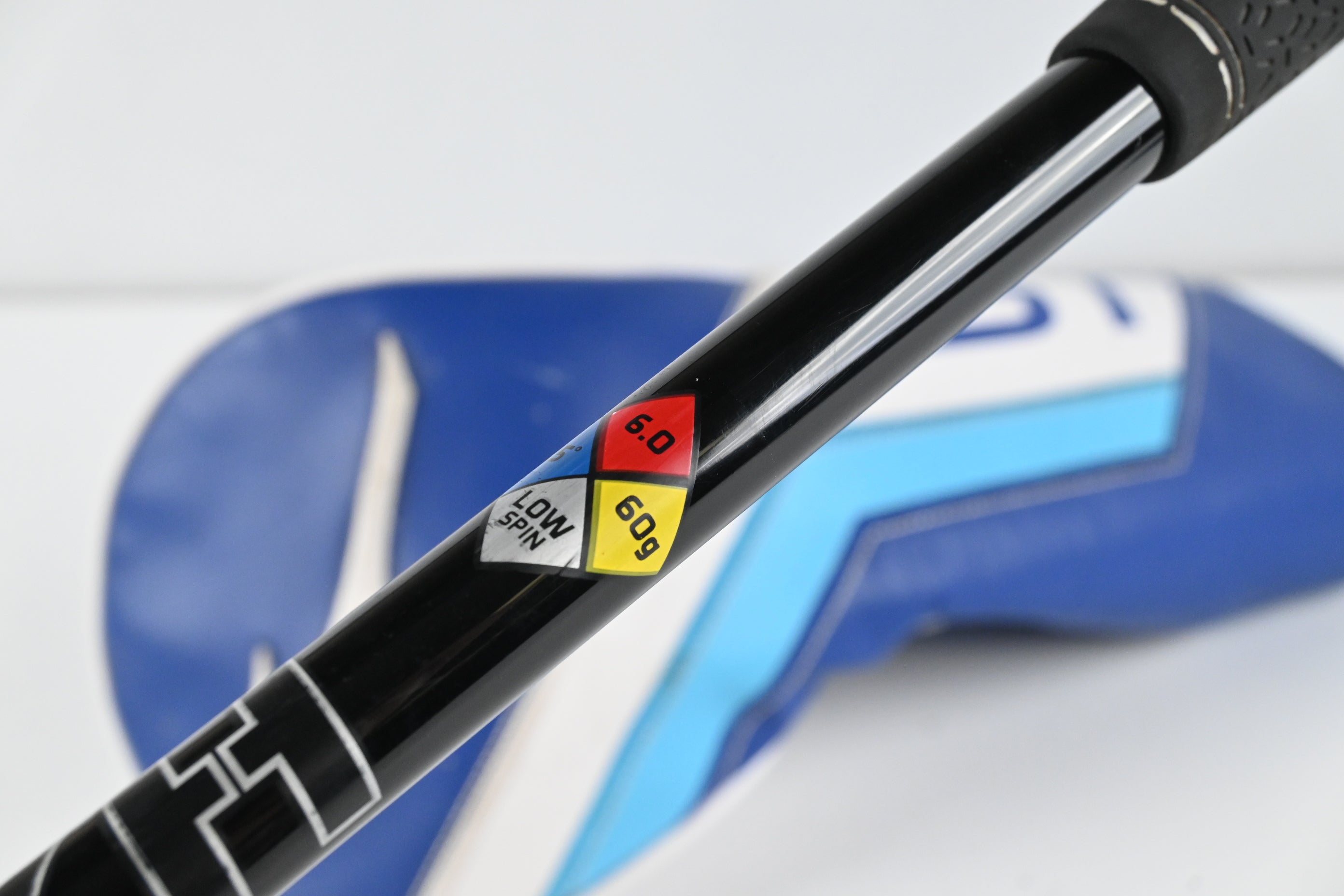 Mizuno ST-Max 230 Driver / 10.5 Degree / Stiff Flex HZRDUS Smoke Black RDX 60