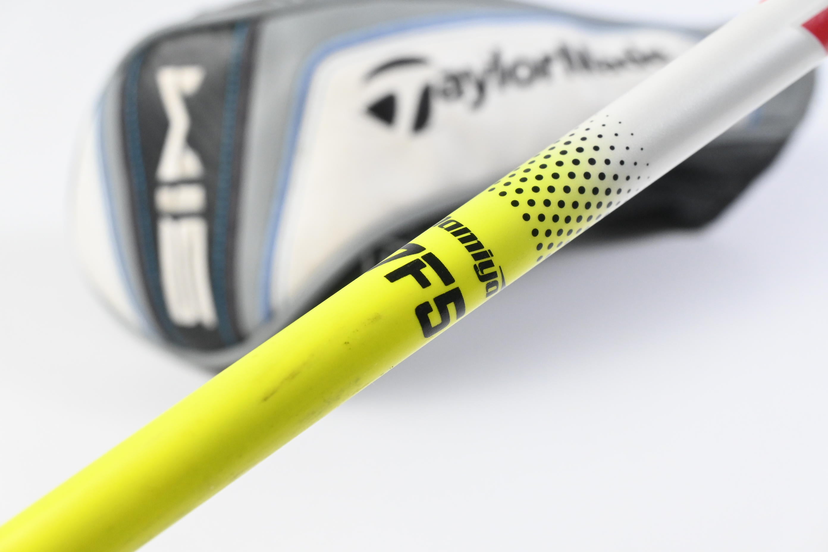 Taylormade SIM Max #3 Wood / 14 Degree / X-Flex UST Mamiya V2 Proforce 7 Shaft