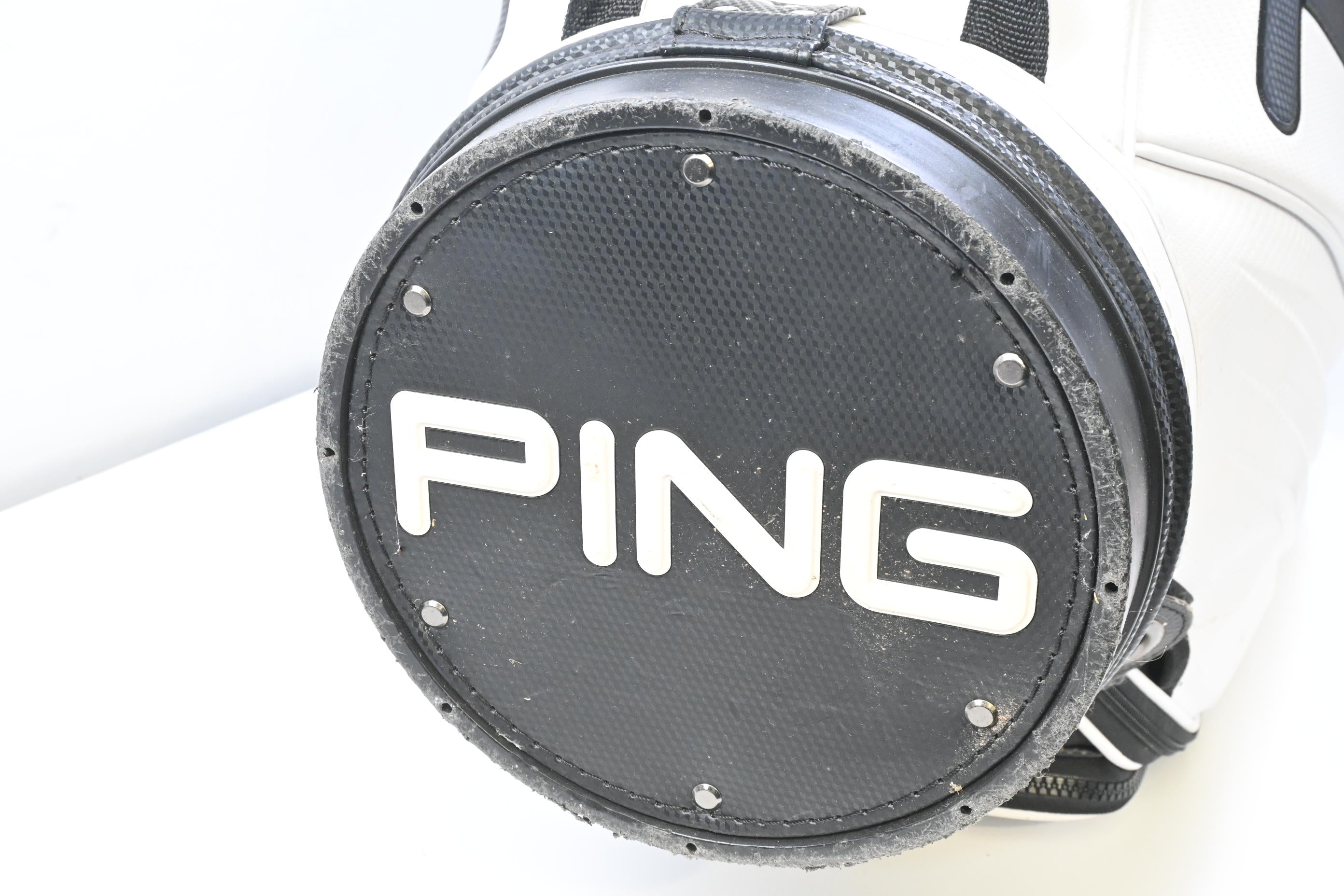 Ping Staff Tour Bag / 6-Way Divider / White, Black
