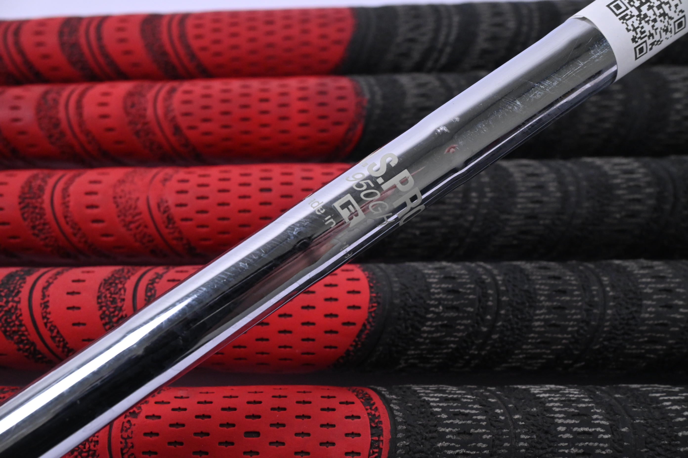 Titleist 718 MB Irons / 5-PW / Regular Flex N.S.PRO 950 GH Shafts