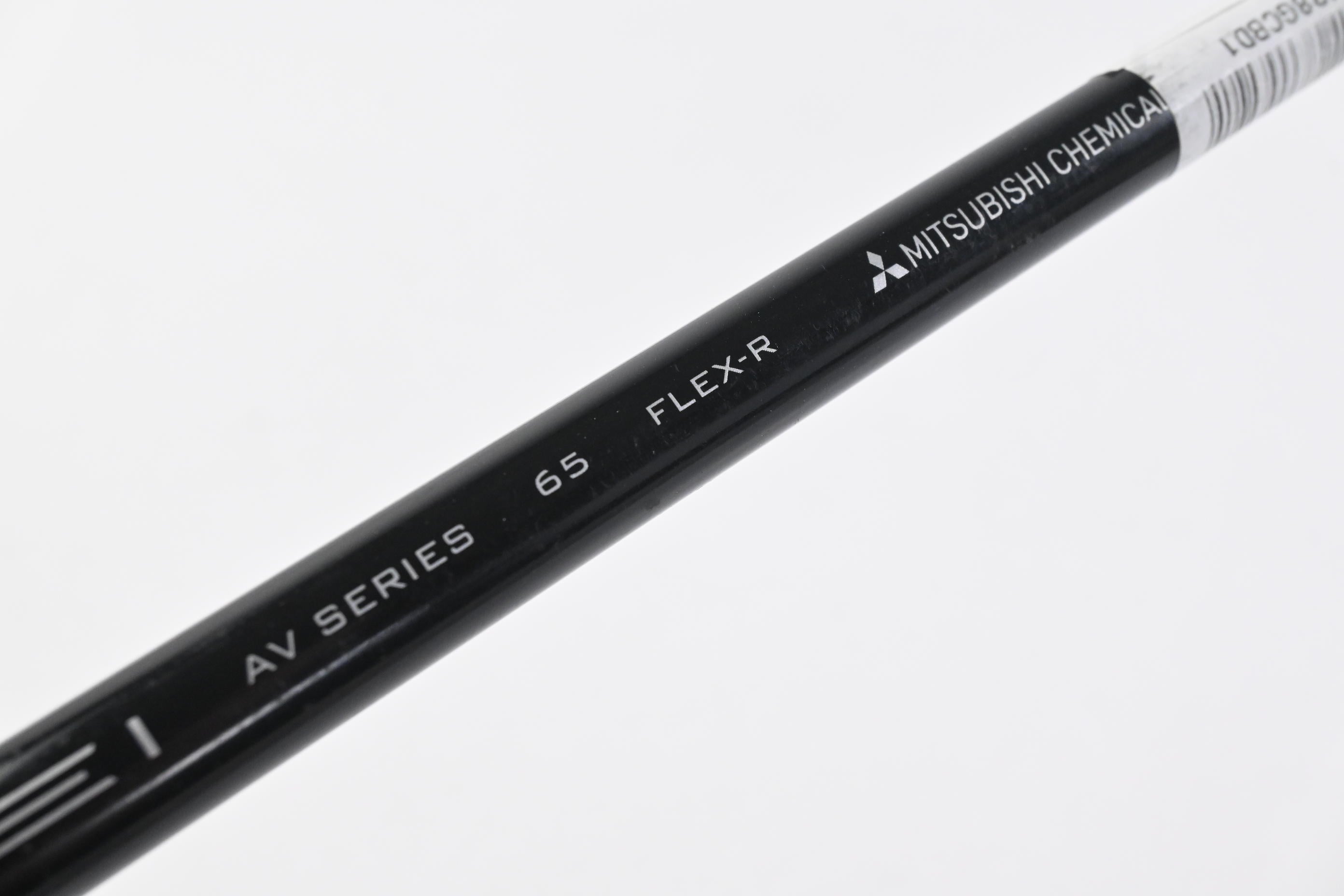 Tensei AV White 65 #7 Hybrid Shaft / Regular Flex / Callaway 3rd Gen