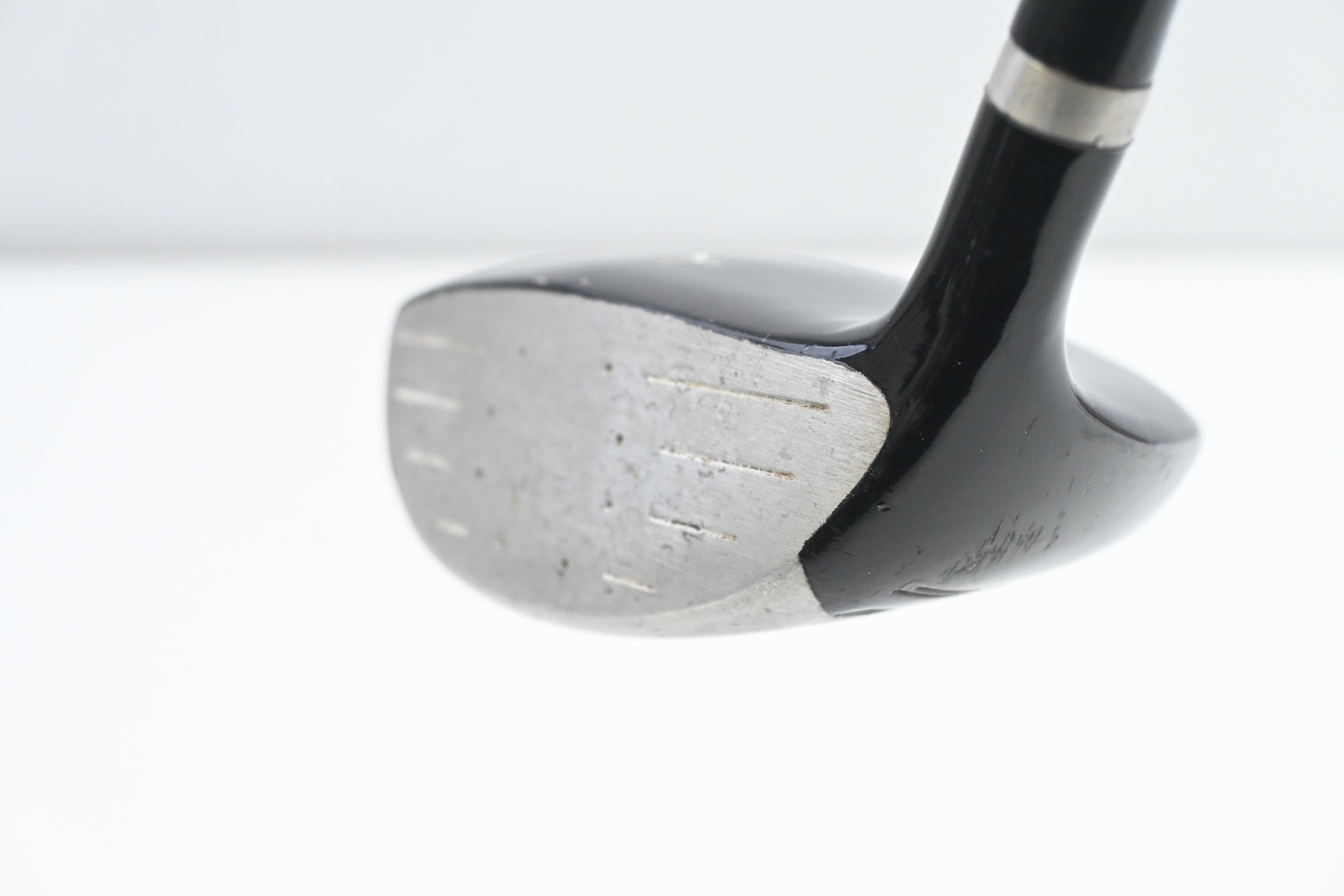 Wilson Deep Red Tour #3 Wood / 15 Degree / Regular Flex Wilson Deep Red Tour