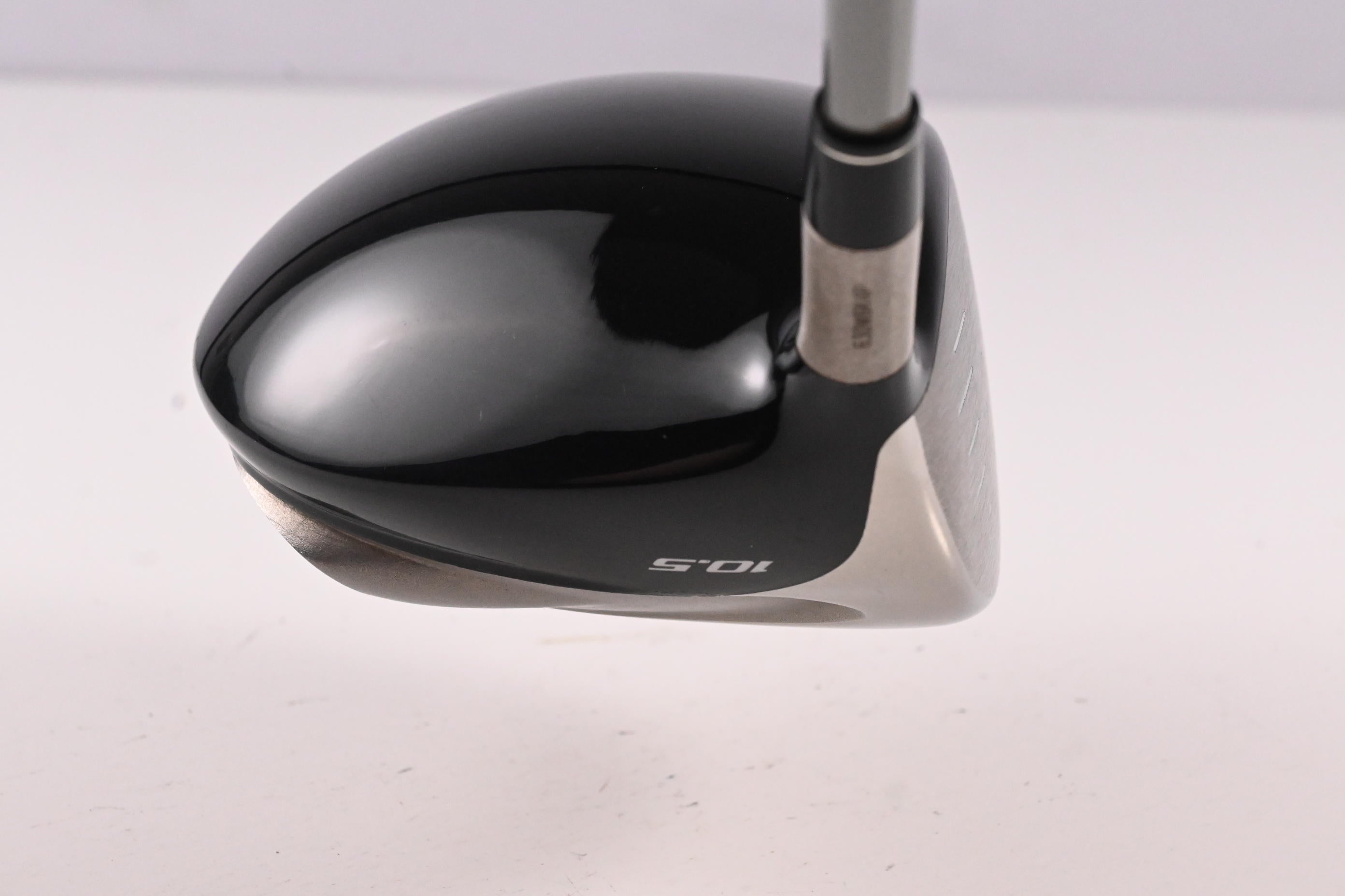 Taylormade R5 Dual Driver / 10.5 Degree / Regular Flex M.A.S 55 Shaft