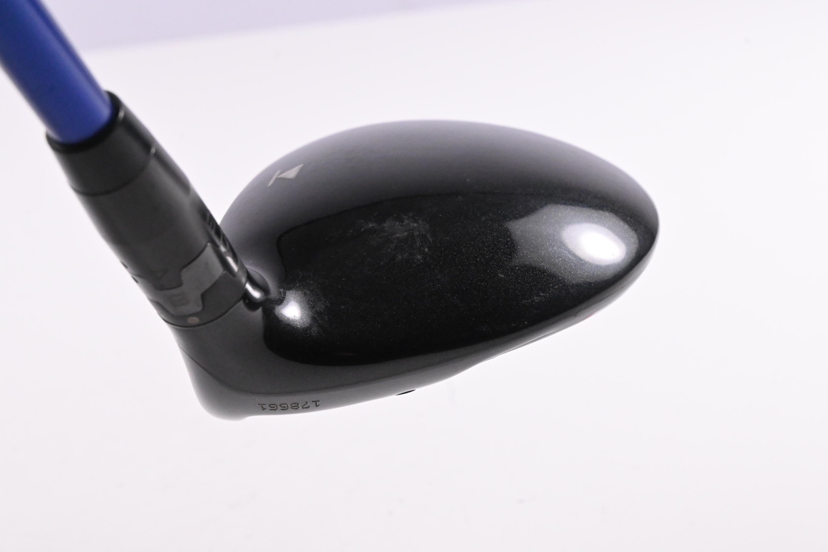 Titleist 913 F #5 Wood / 19 Degree / Stiff Flex Graphite Design YS-6+ Shaft
