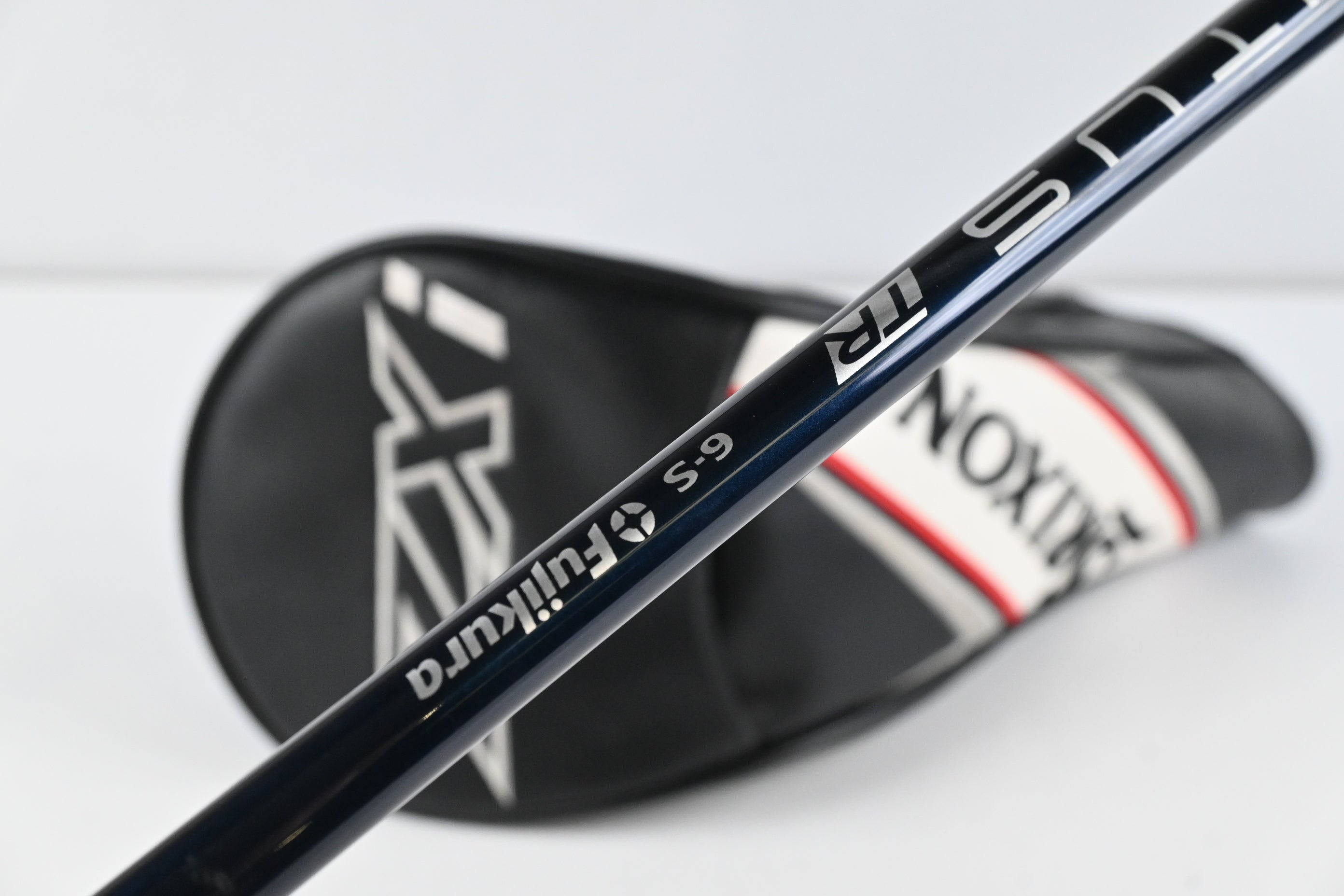 Srixon ZXi Driver / 10.5 Degree / Stiff Flex Ventus TR Blue 6 Shaft