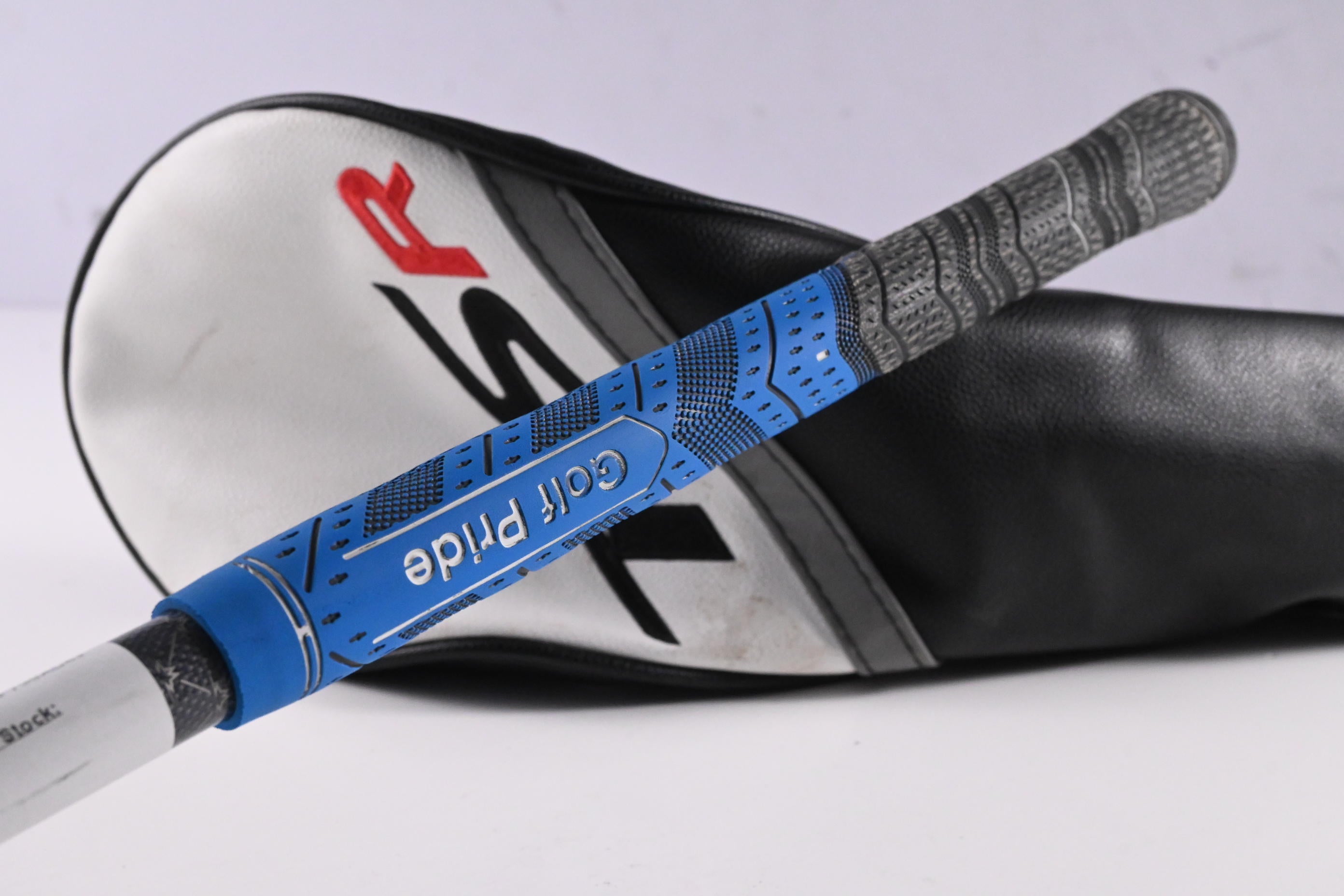 Titleist TSR2 Driver / 9 Degree / Stiff Flex Tensei AV Blue 55 Shaft