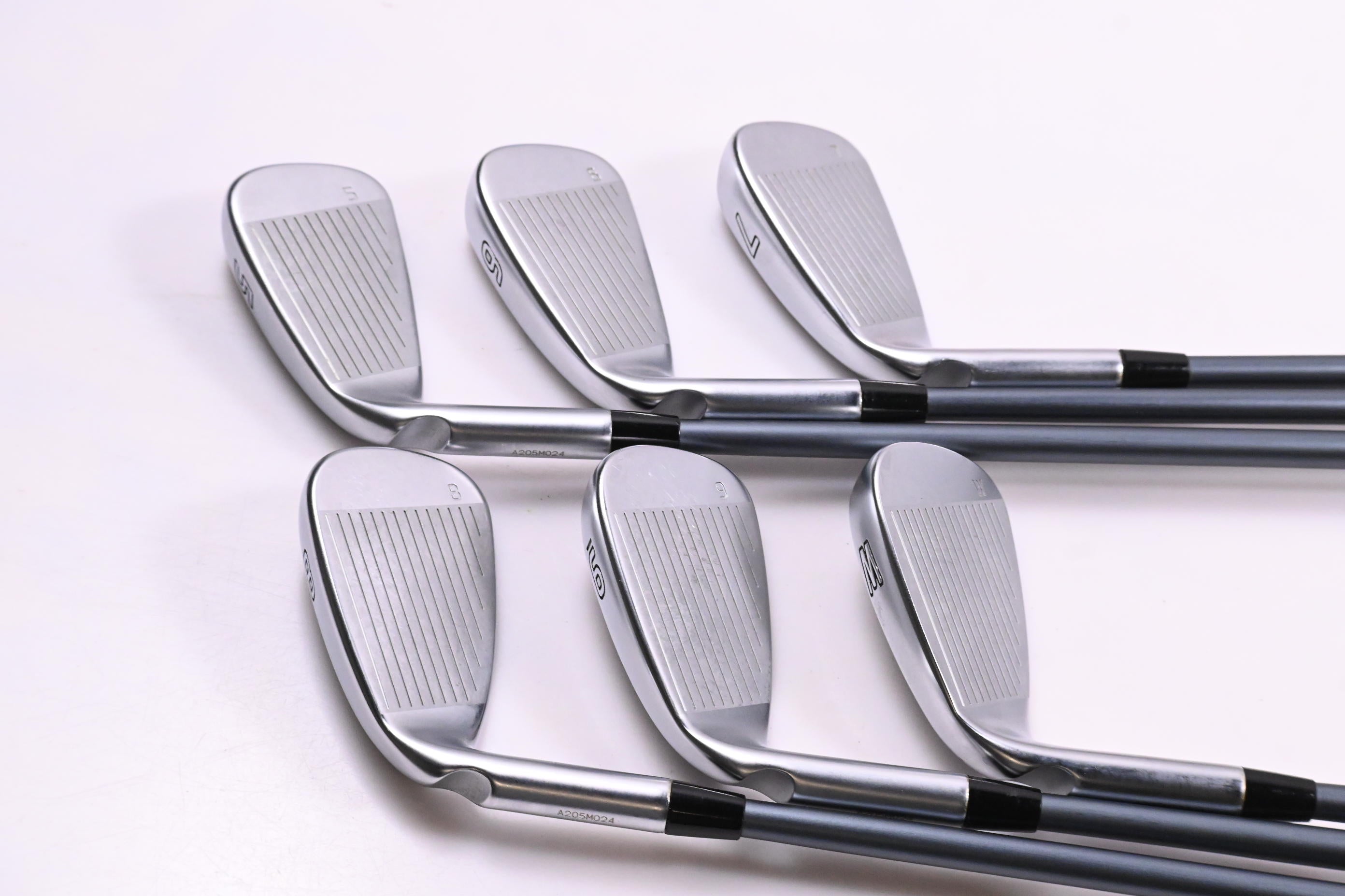 Ping G425 Irons / 5-PW / Regular Flex Ping Alta CB Slate Shafts