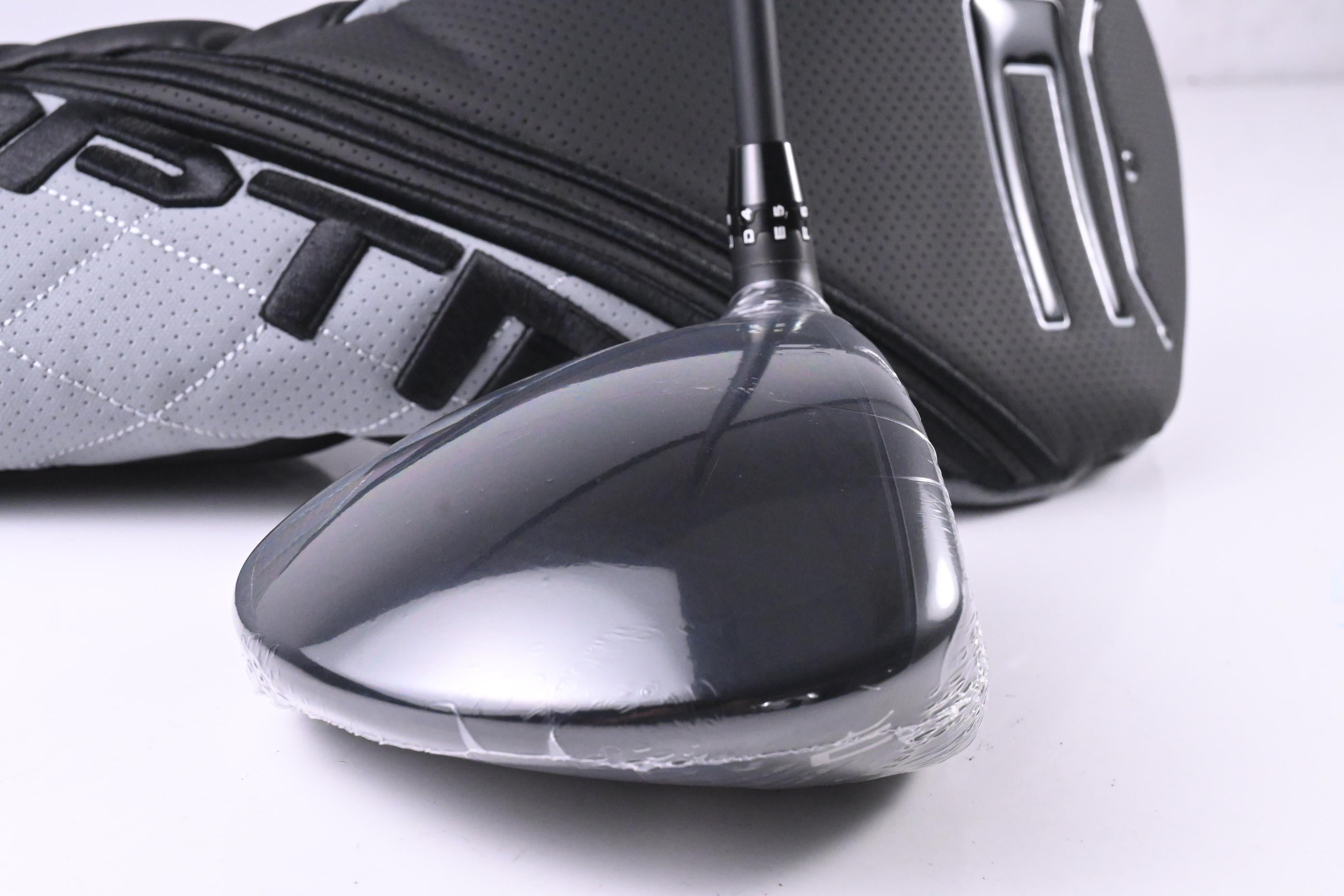 Cobra OPTM MAX-D Driver / 10.5 Degree / Stiff Flex Kai'li Blue Dark Wave 60