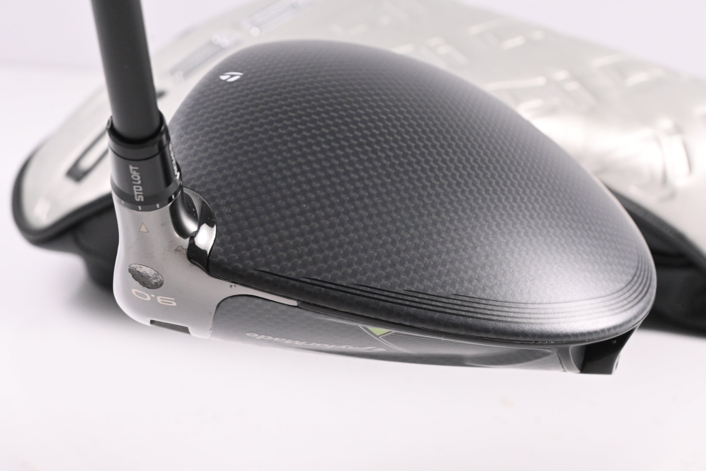 Taylormade Qi35 Driver / 9 Degree / Regular Flex Project X Cypher 2.0 50 Shaft