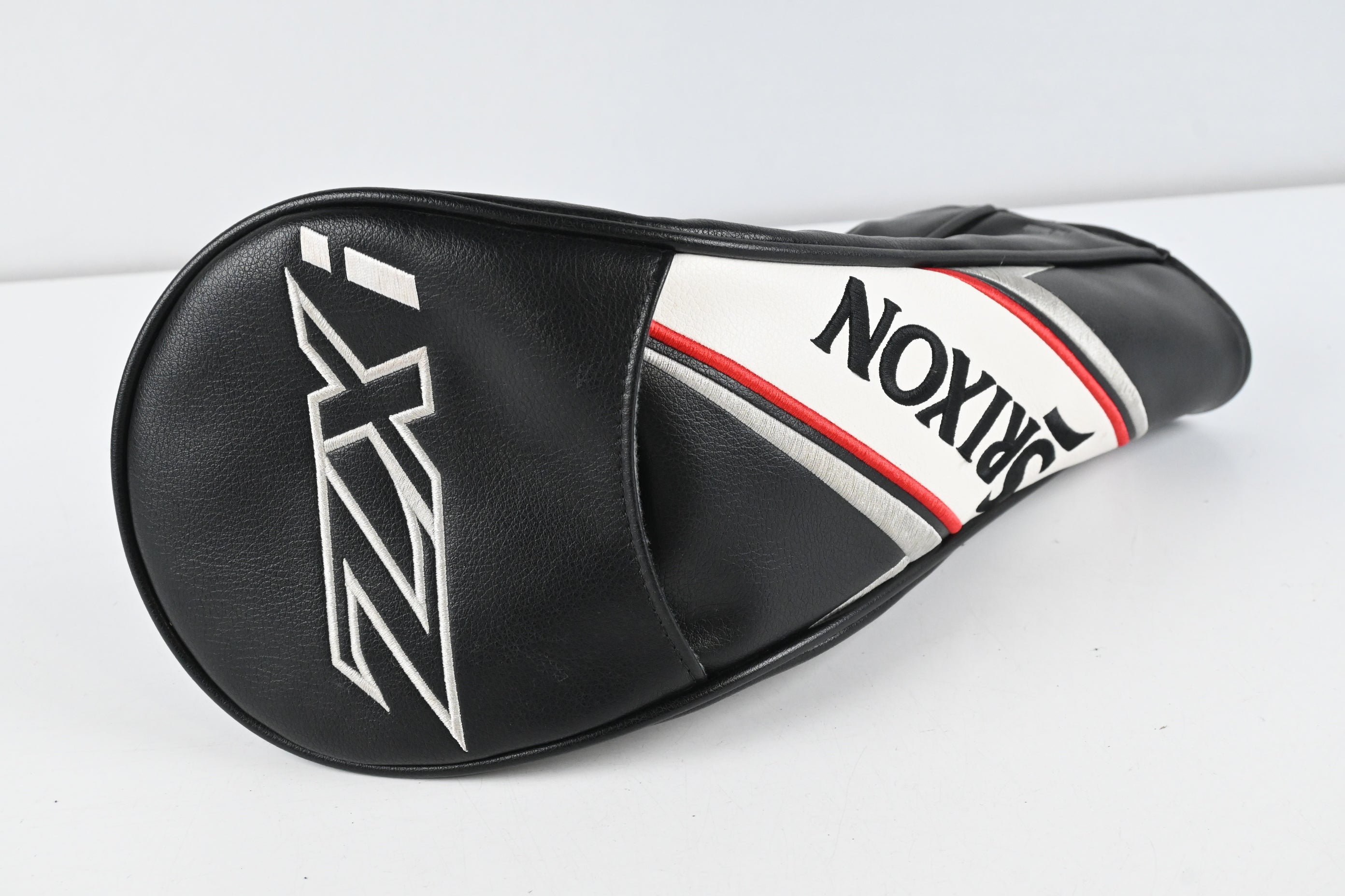 Srixon ZXi Driver / 10.5 Degree / Stiff Flex Ventus TR Blue 6 Shaft