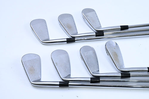 Titleist 716 MB Irons / 4-PW / Regular Flex Project X Rifle Shafts