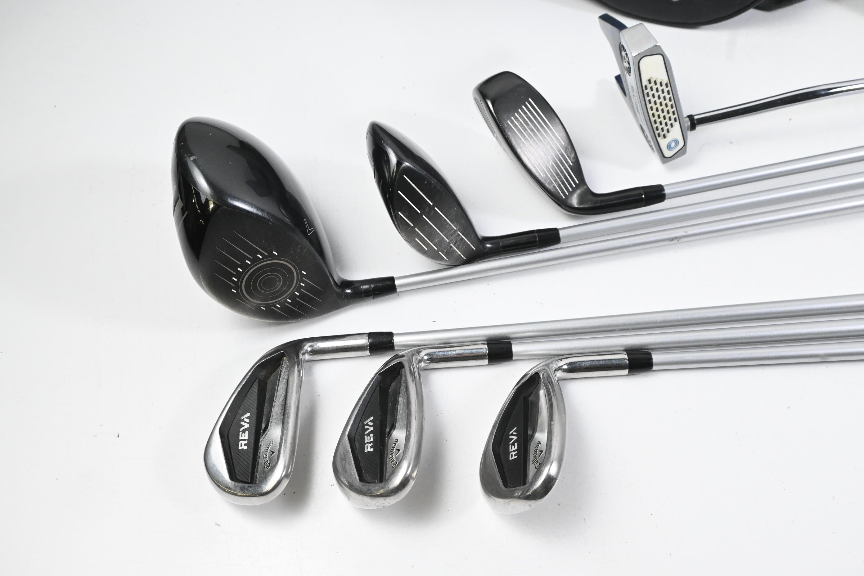 Ladies Callaway Reva '21 Package Set / Woods, irons, Putter, Bag