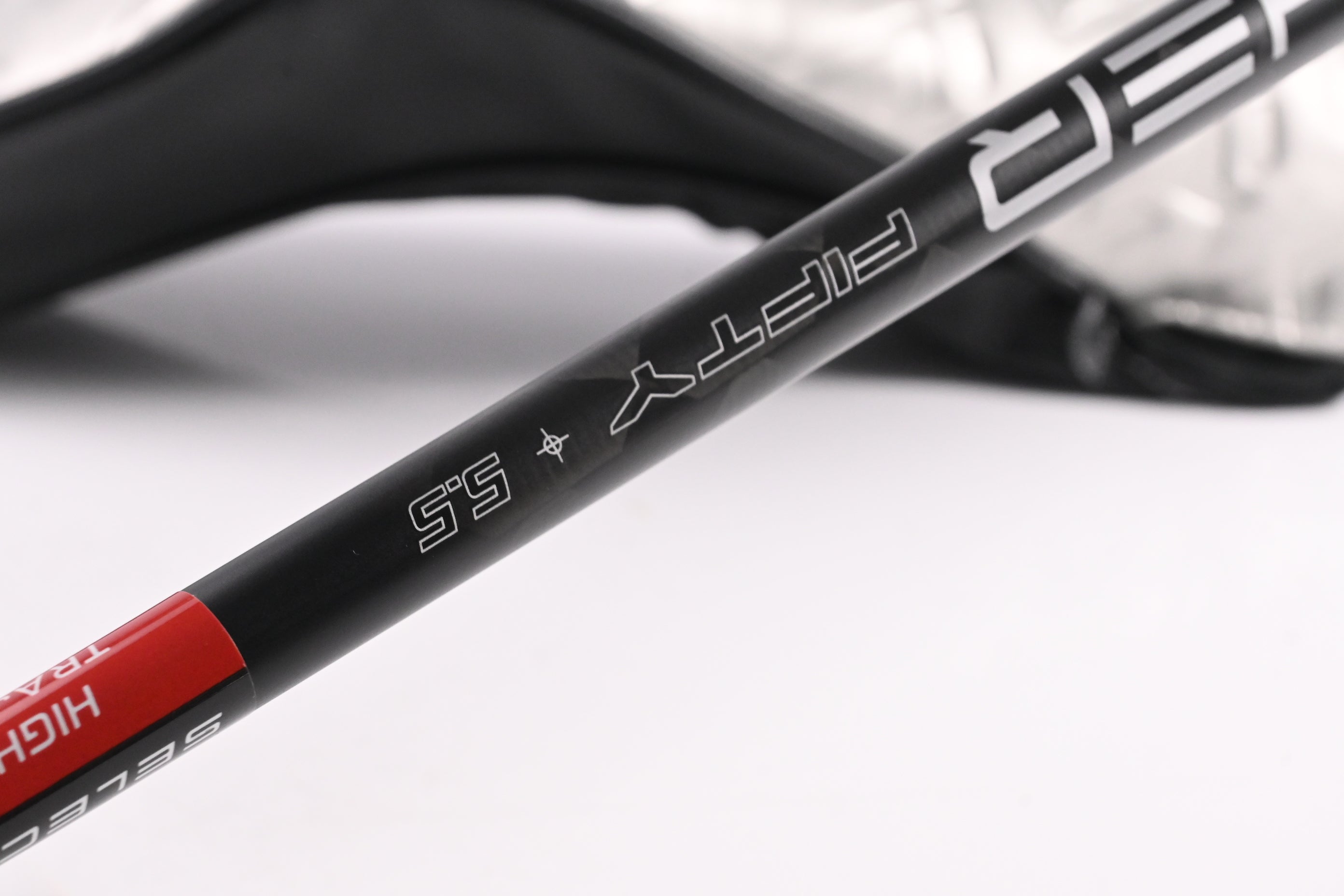Taylormade Qi35 Driver / 9 Degree / Regular Flex Project X Cypher 2.0 50 Shaft
