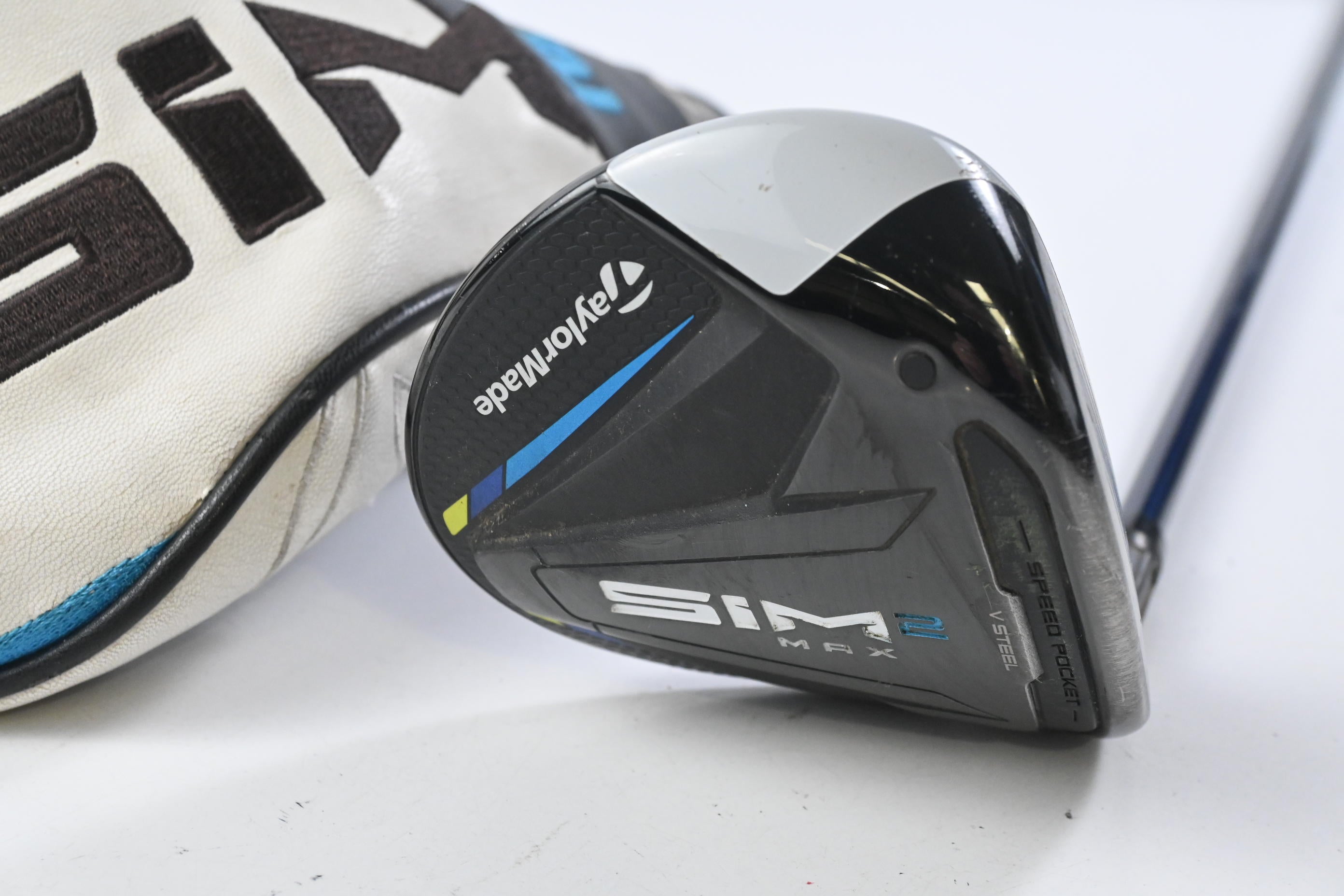 Taylormade SIM2 Max #3 Wood / 15 Degree / Regular Flex Ventus Blue 5 Shaft