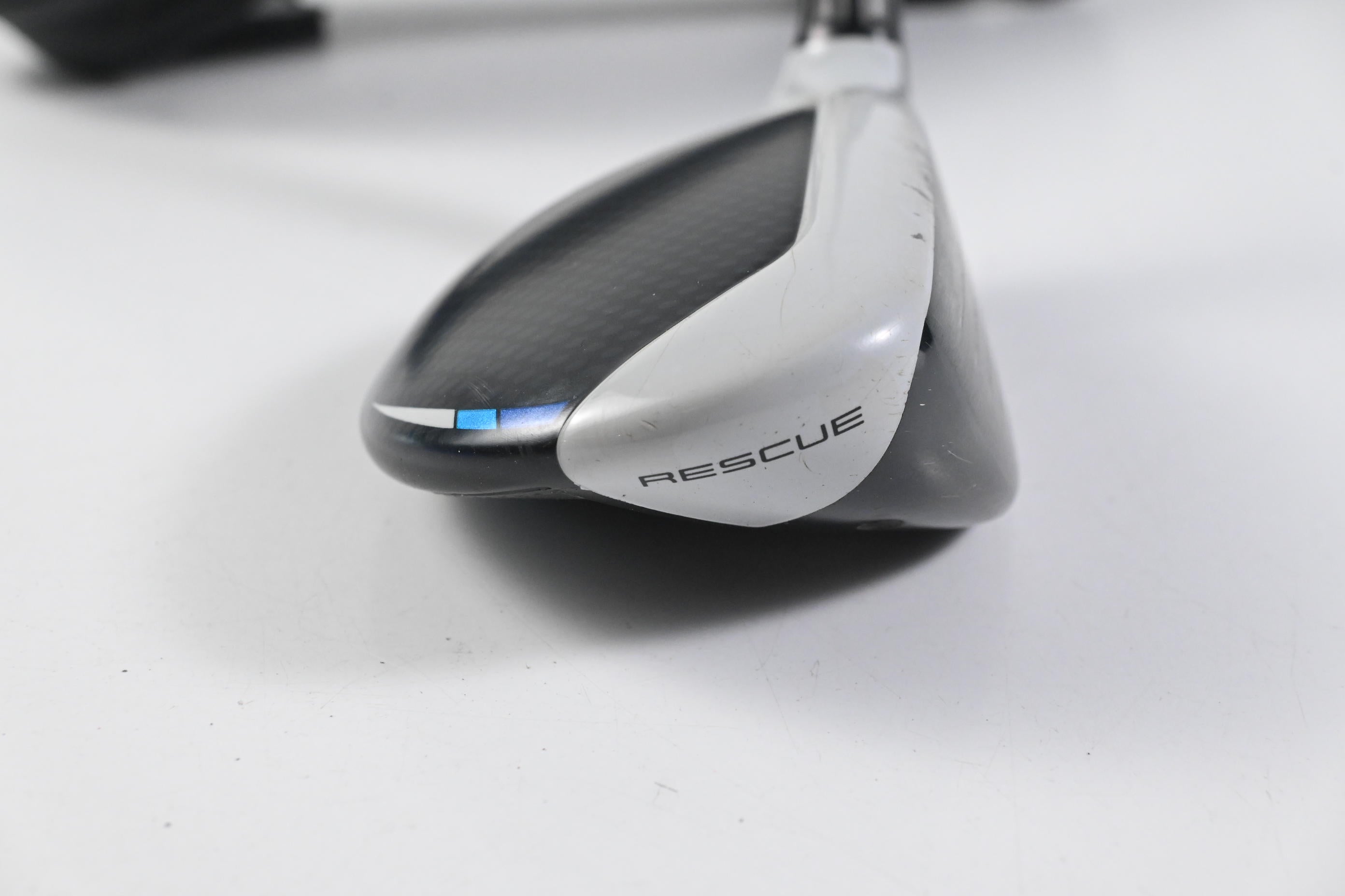 Taylormade SIM2 Max #3 Hybrid / 19 Degree / Regular Flex Fujikura Ventus Blue 6